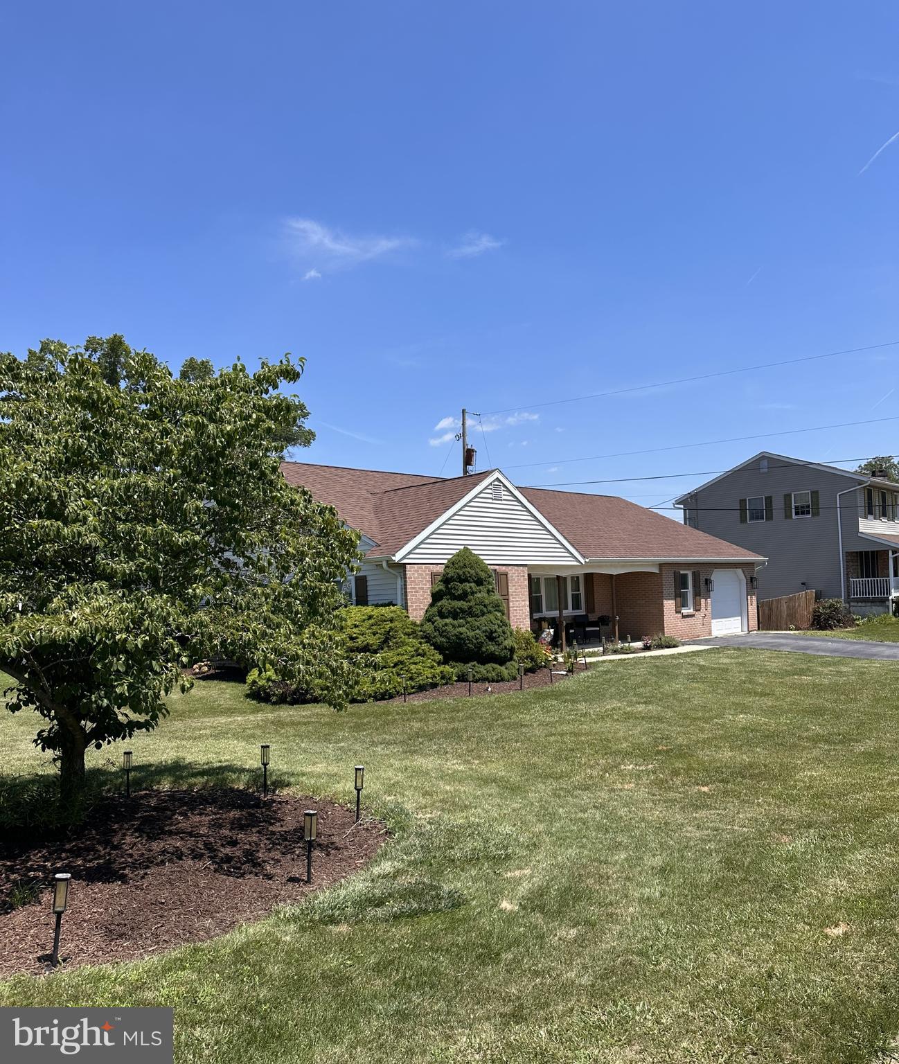 1 HEATHER COURT