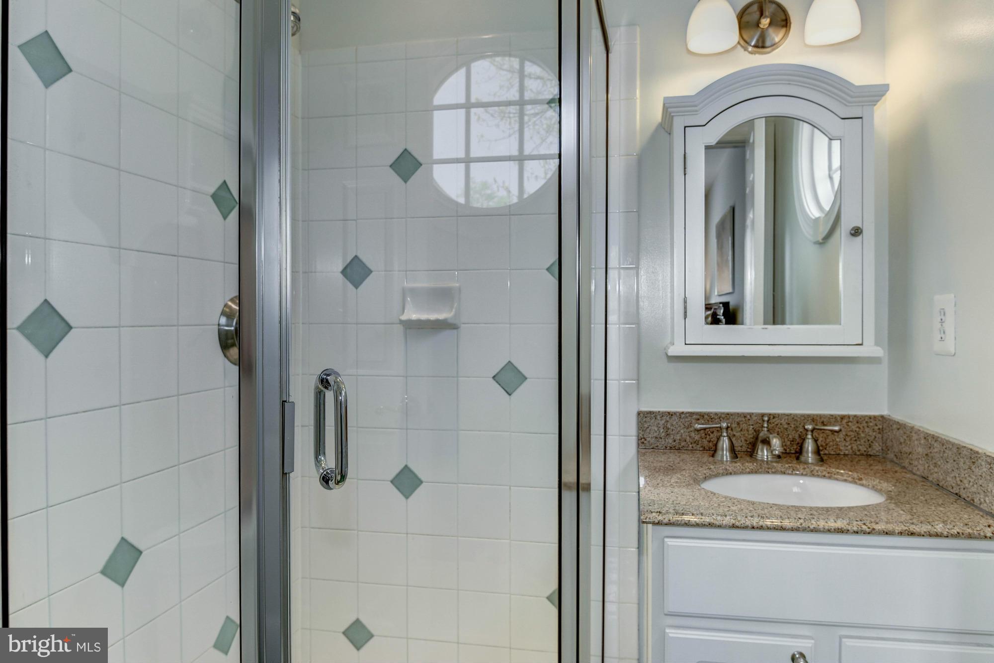 BRADLEY HILLS - Residential