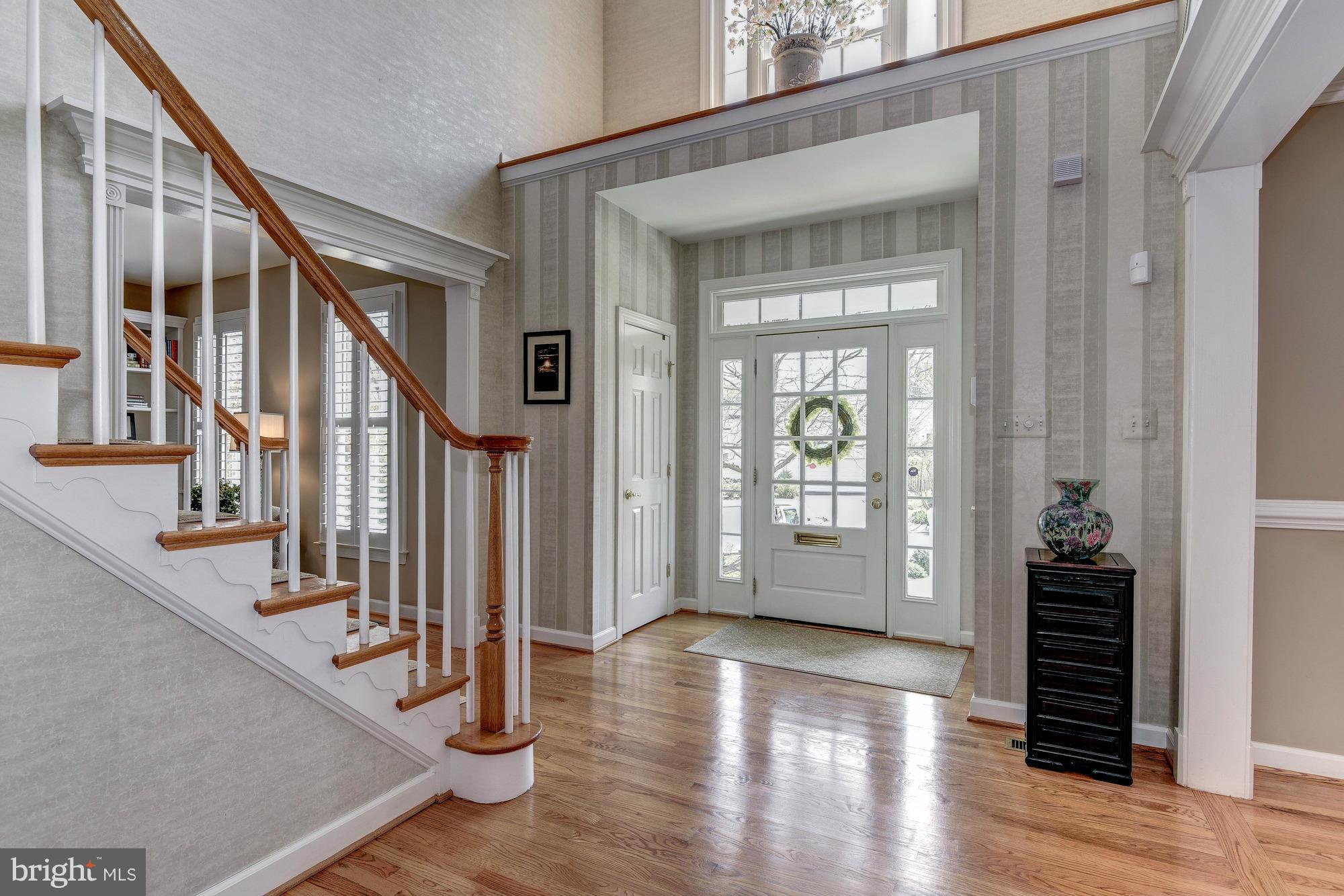 BRADLEY HILLS - Residential