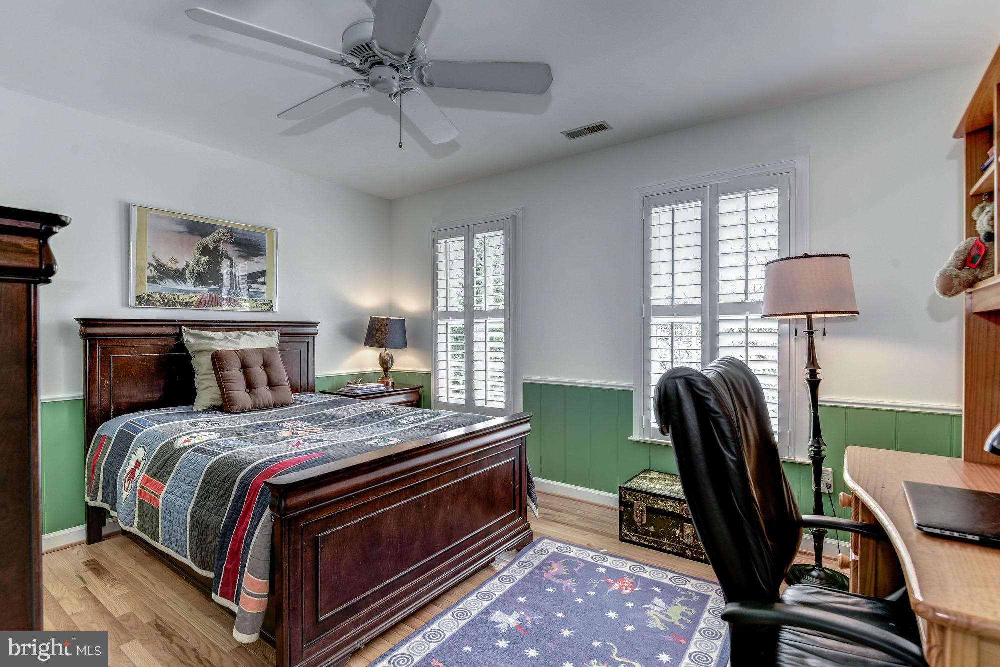 BRADLEY HILLS - Residential