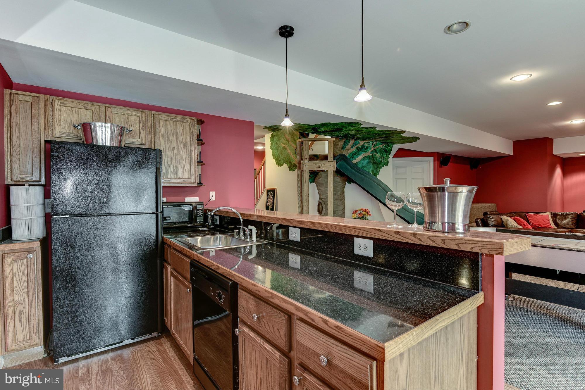 BRADLEY HILLS - Residential