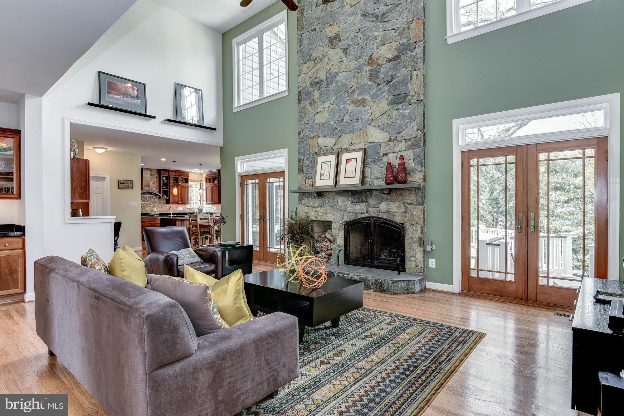 BRADLEY HILLS - Residential