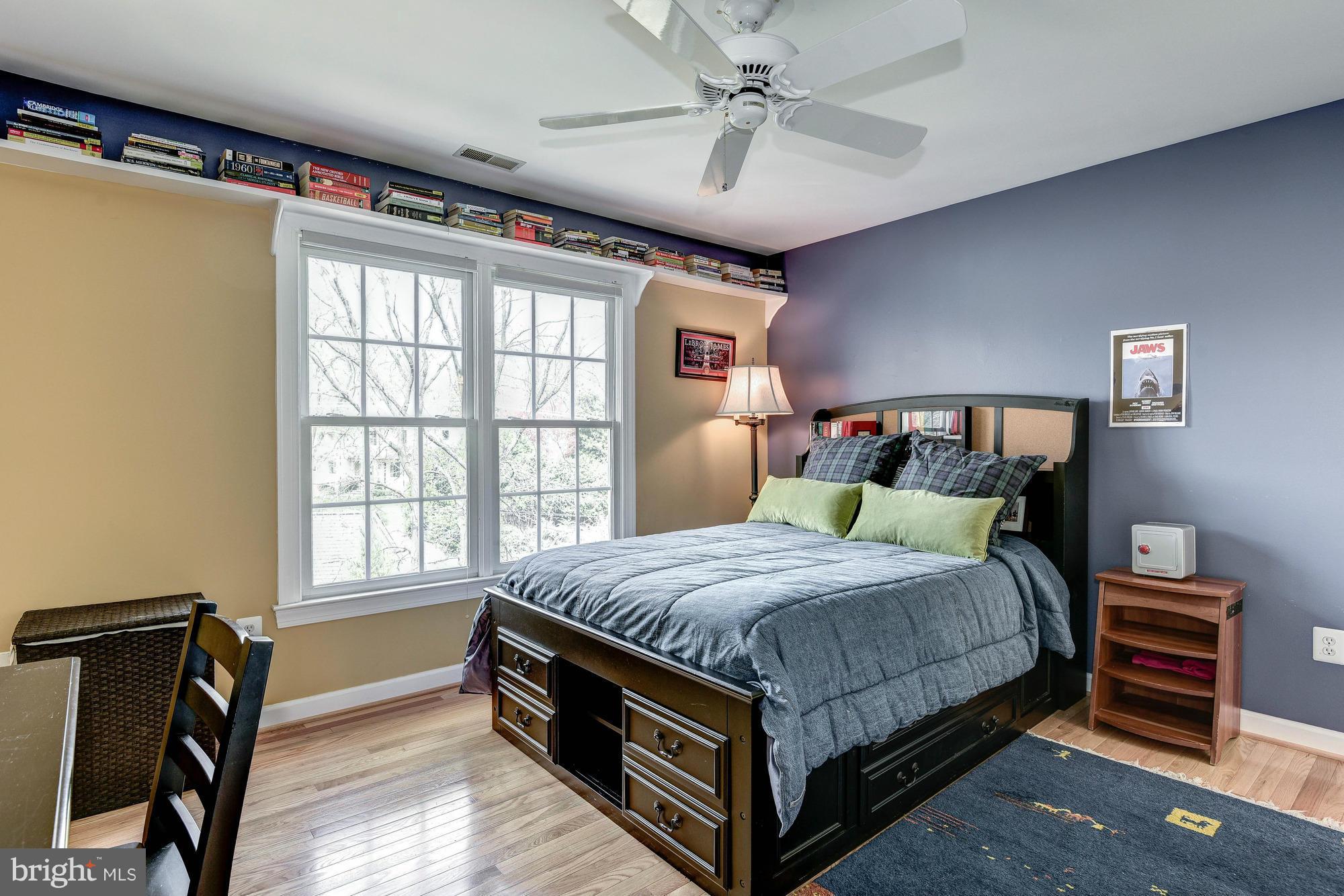 BRADLEY HILLS - Residential