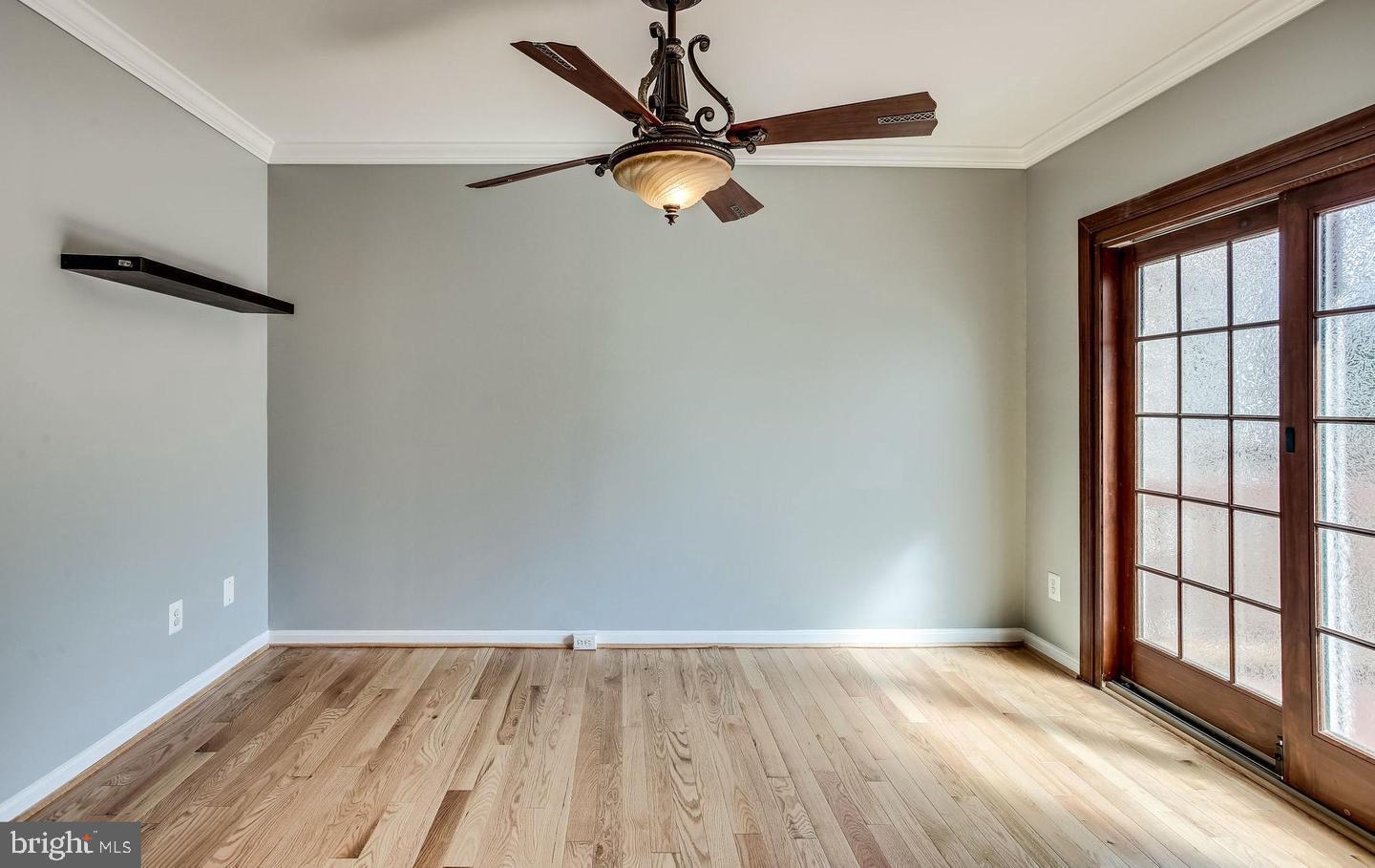 SOUTH RIDING - Residential Lease