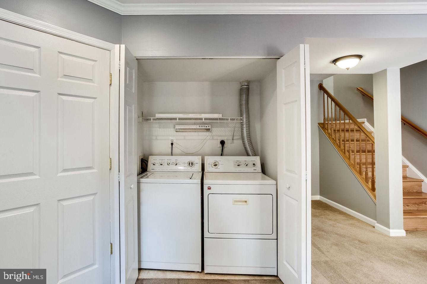 SOUTH RIDING - Residential Lease