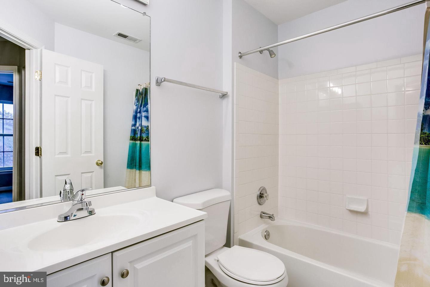 SOUTH RIDING - Residential Lease