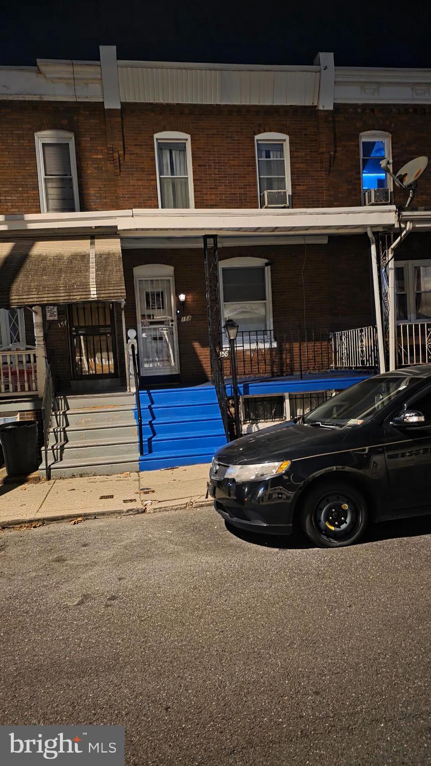 PHILADELPHIA - Residential