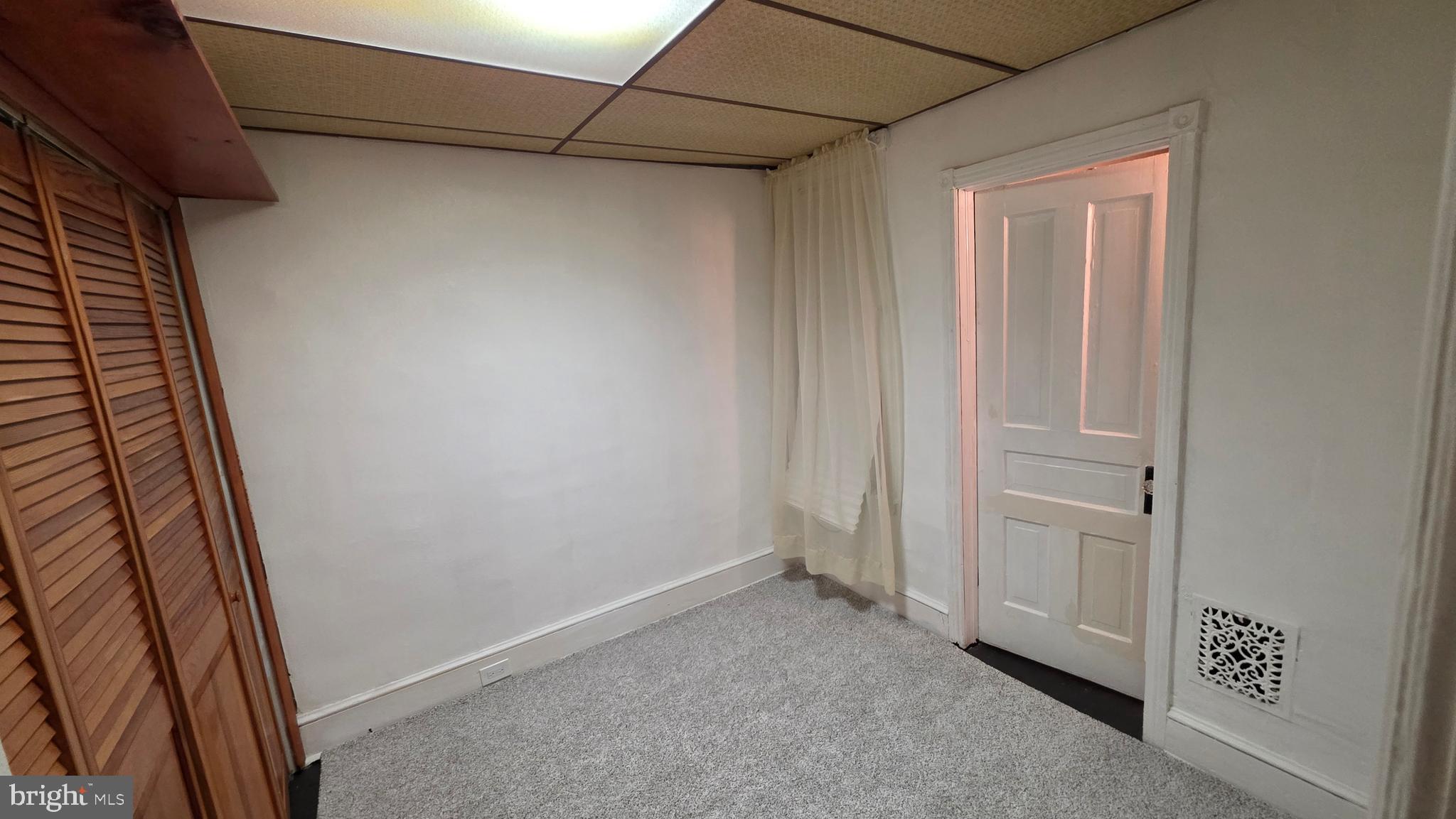 PHILADELPHIA - Residential