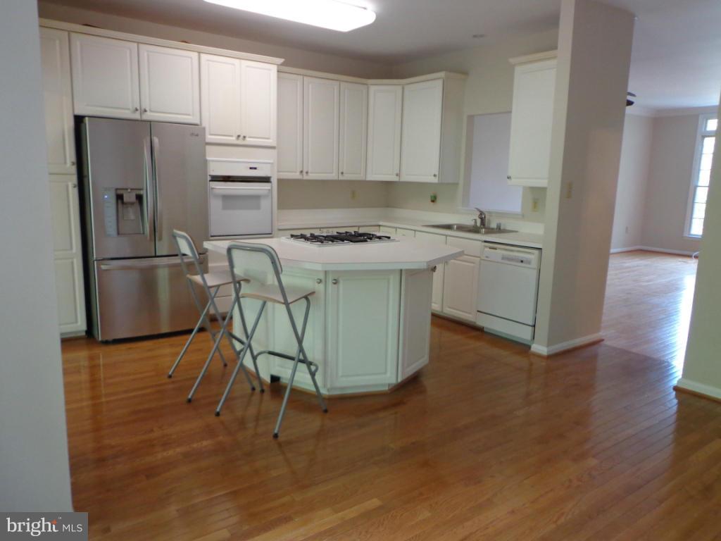 PENDERBROOK - Residential Lease