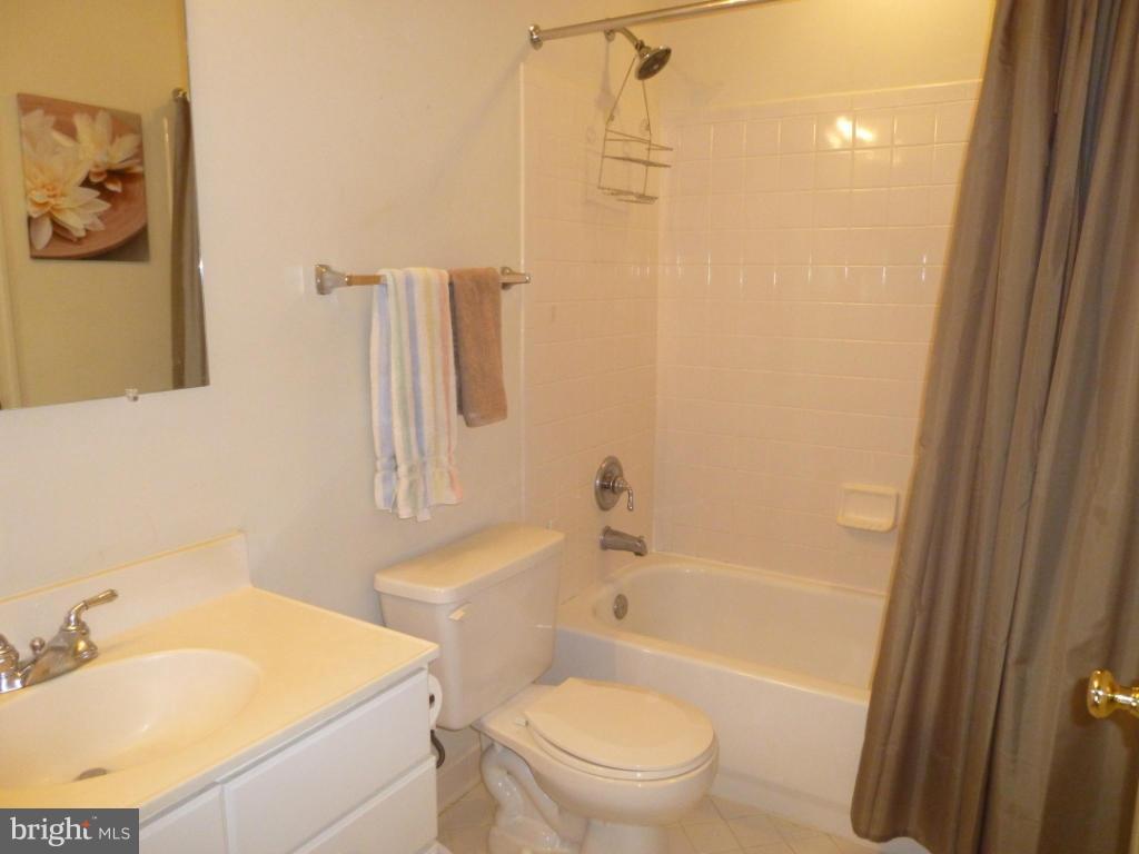 PENDERBROOK - Residential Lease