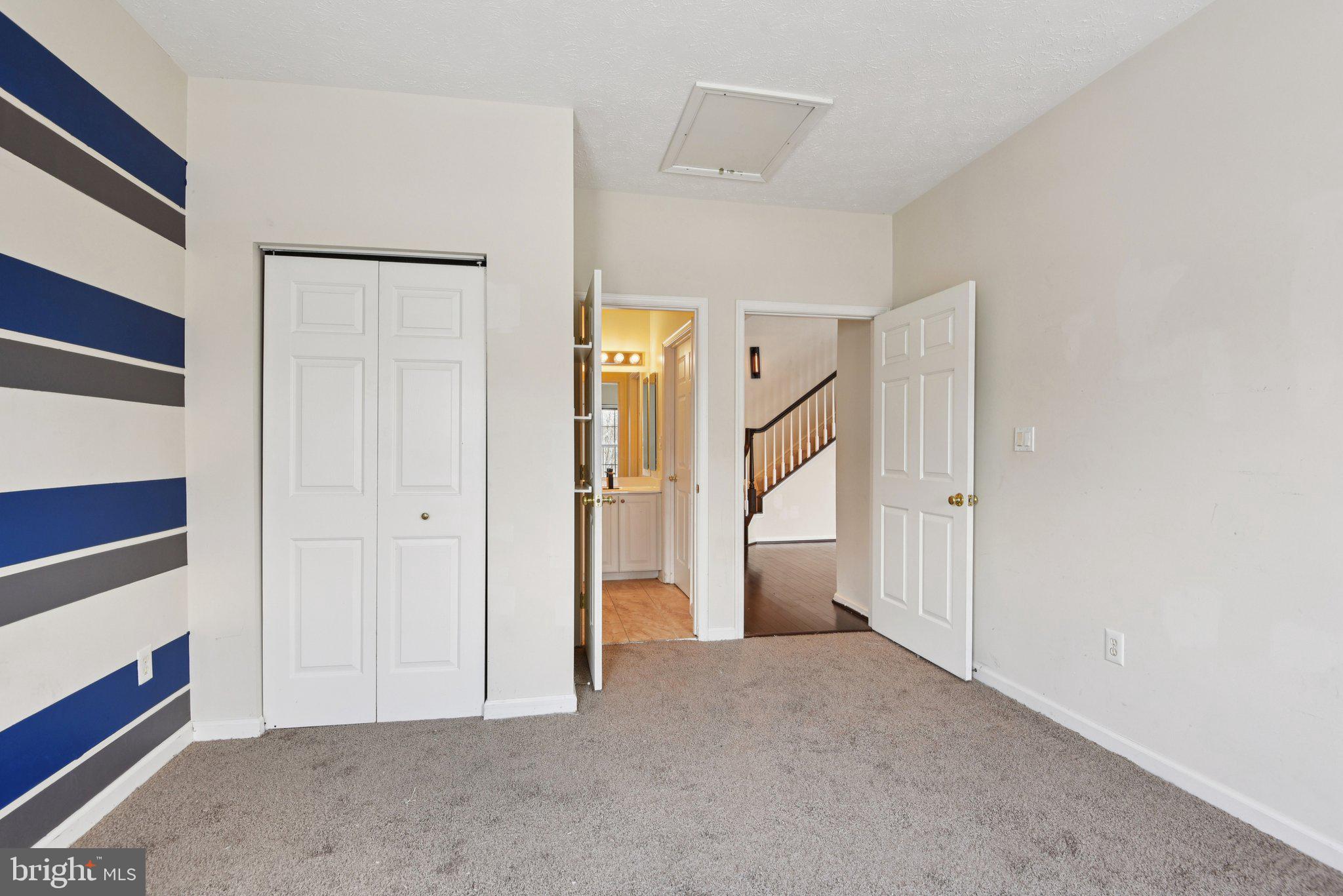 PINEY ORCHARD - Residential