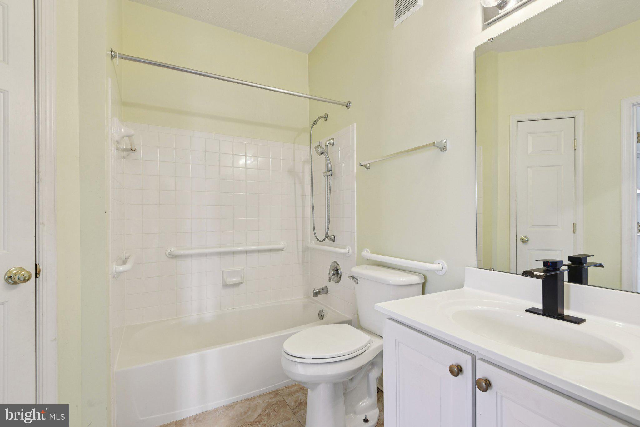 PINEY ORCHARD - Residential