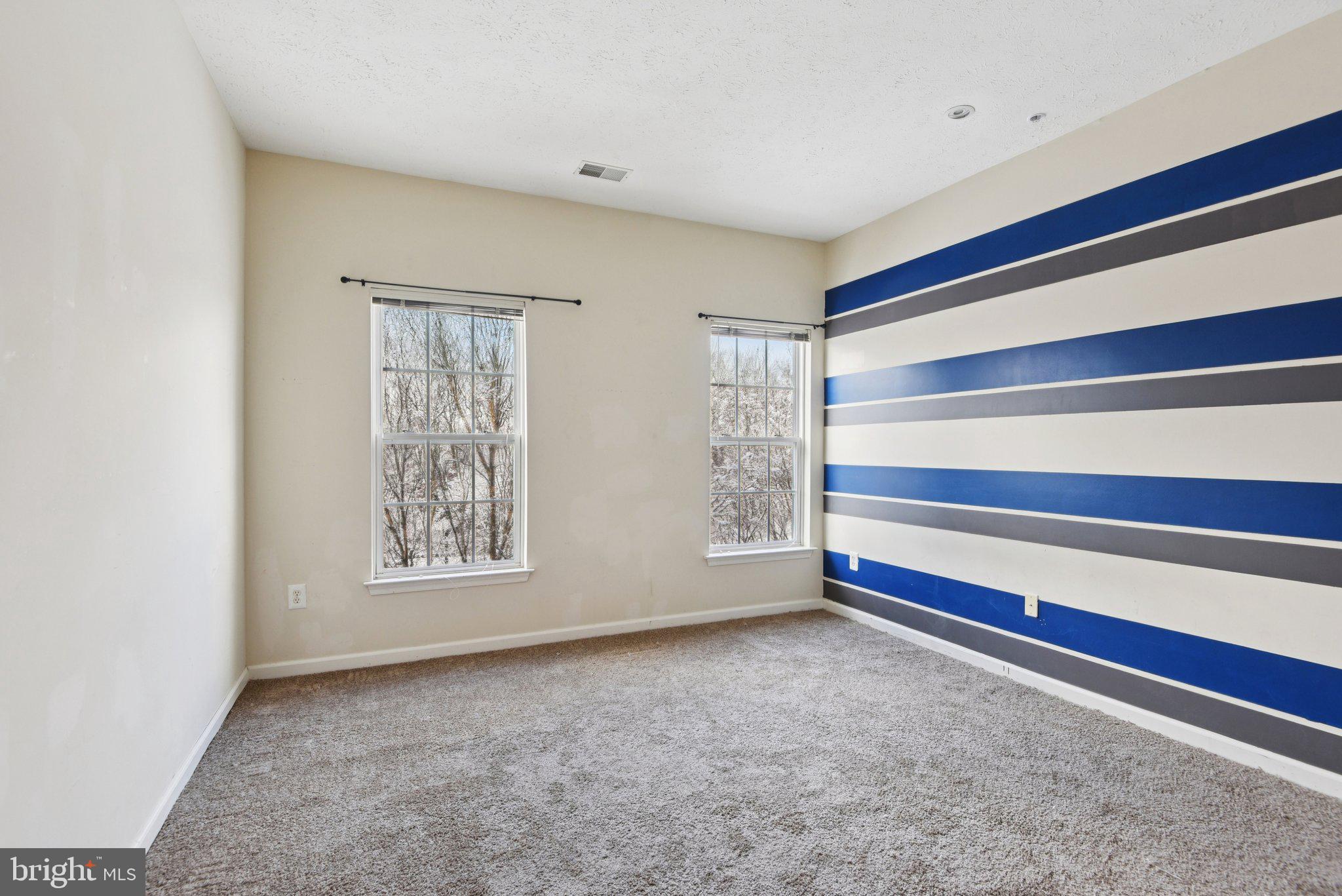 PINEY ORCHARD - Residential