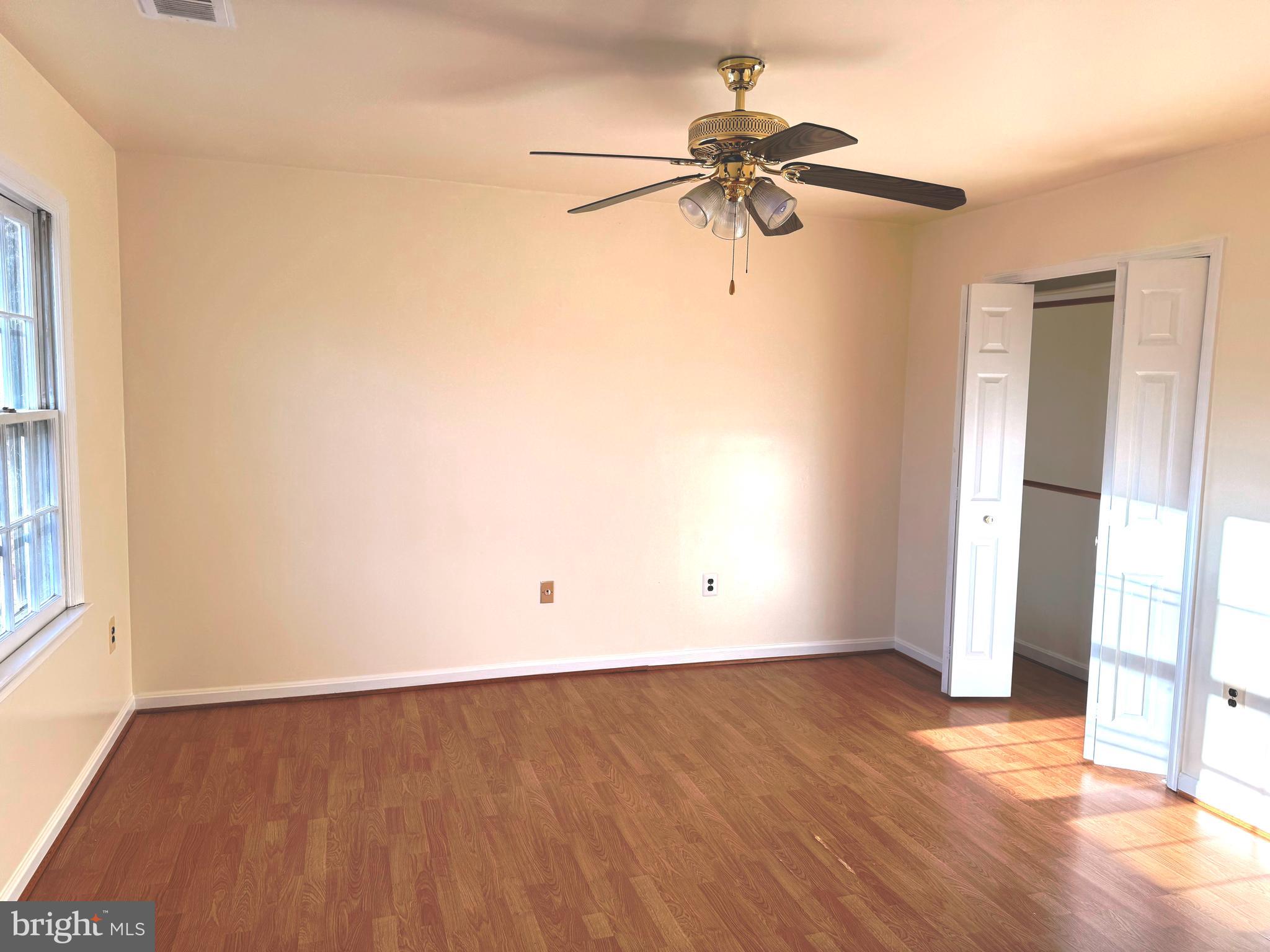 BETHELEN WOODS - Residential Lease