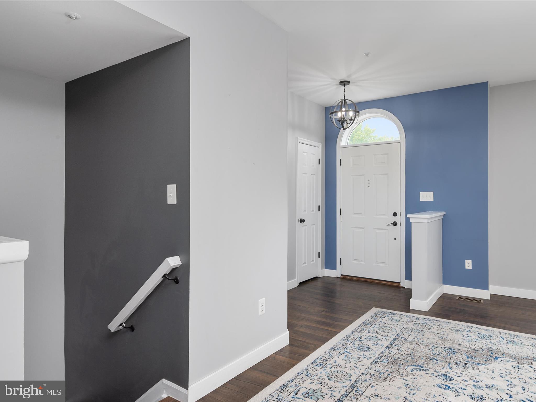 SOUTH RIVER COLONY - Residential Lease