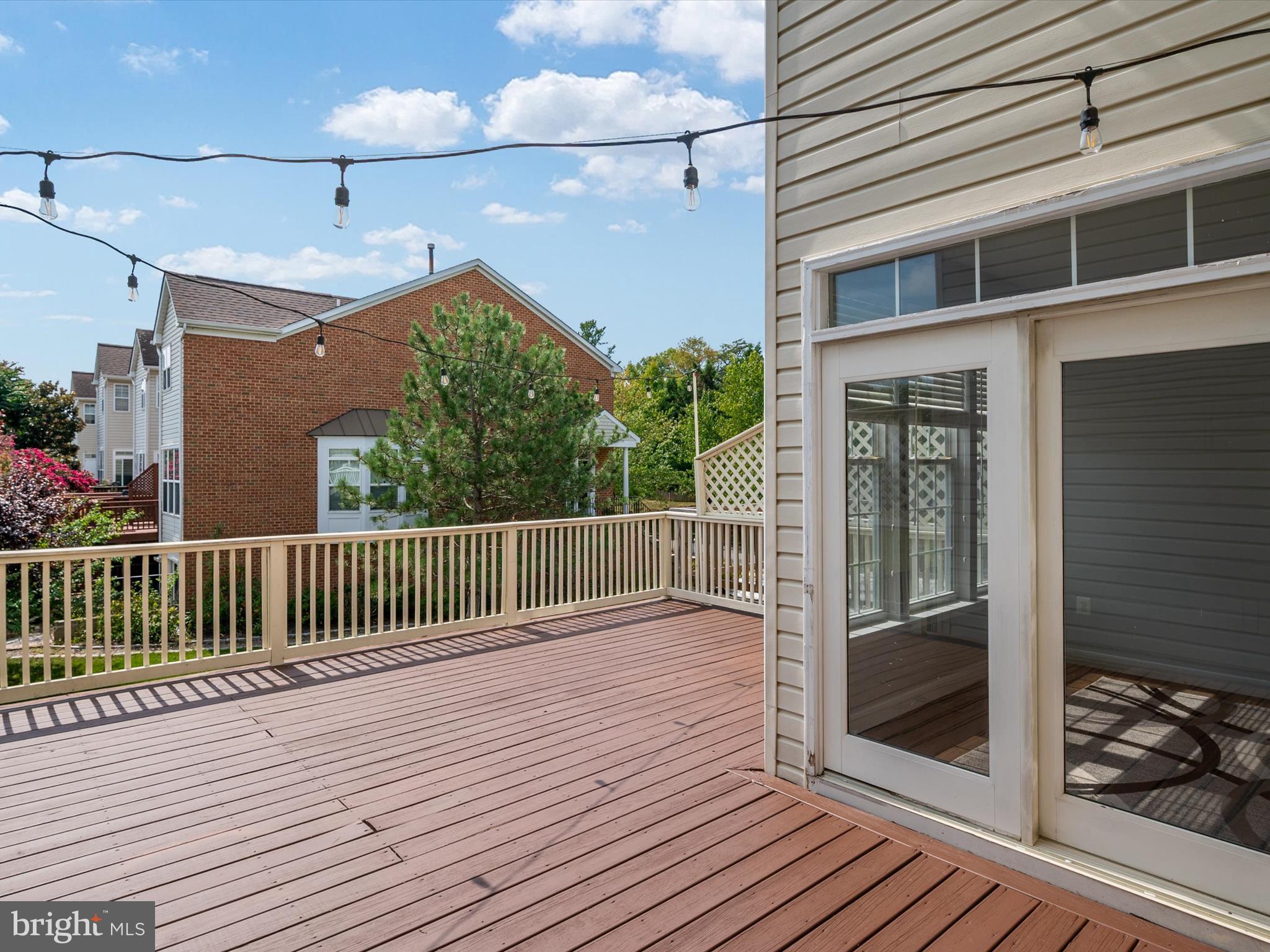 SOUTH RIVER COLONY - Residential Lease