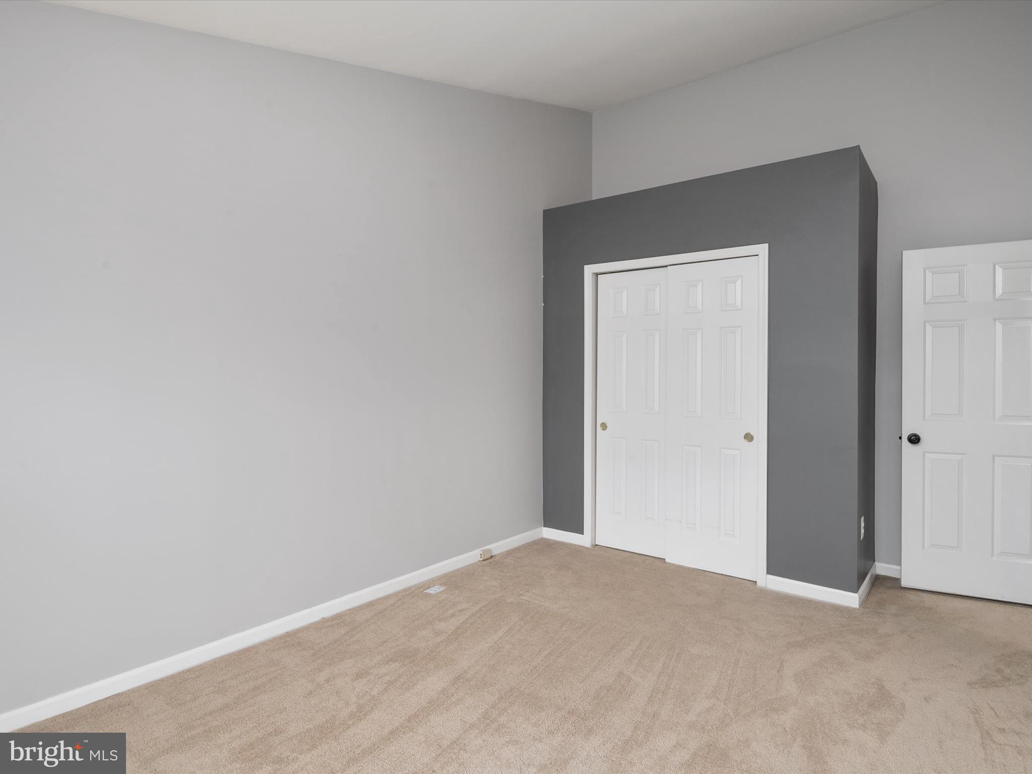 SOUTH RIVER COLONY - Residential Lease