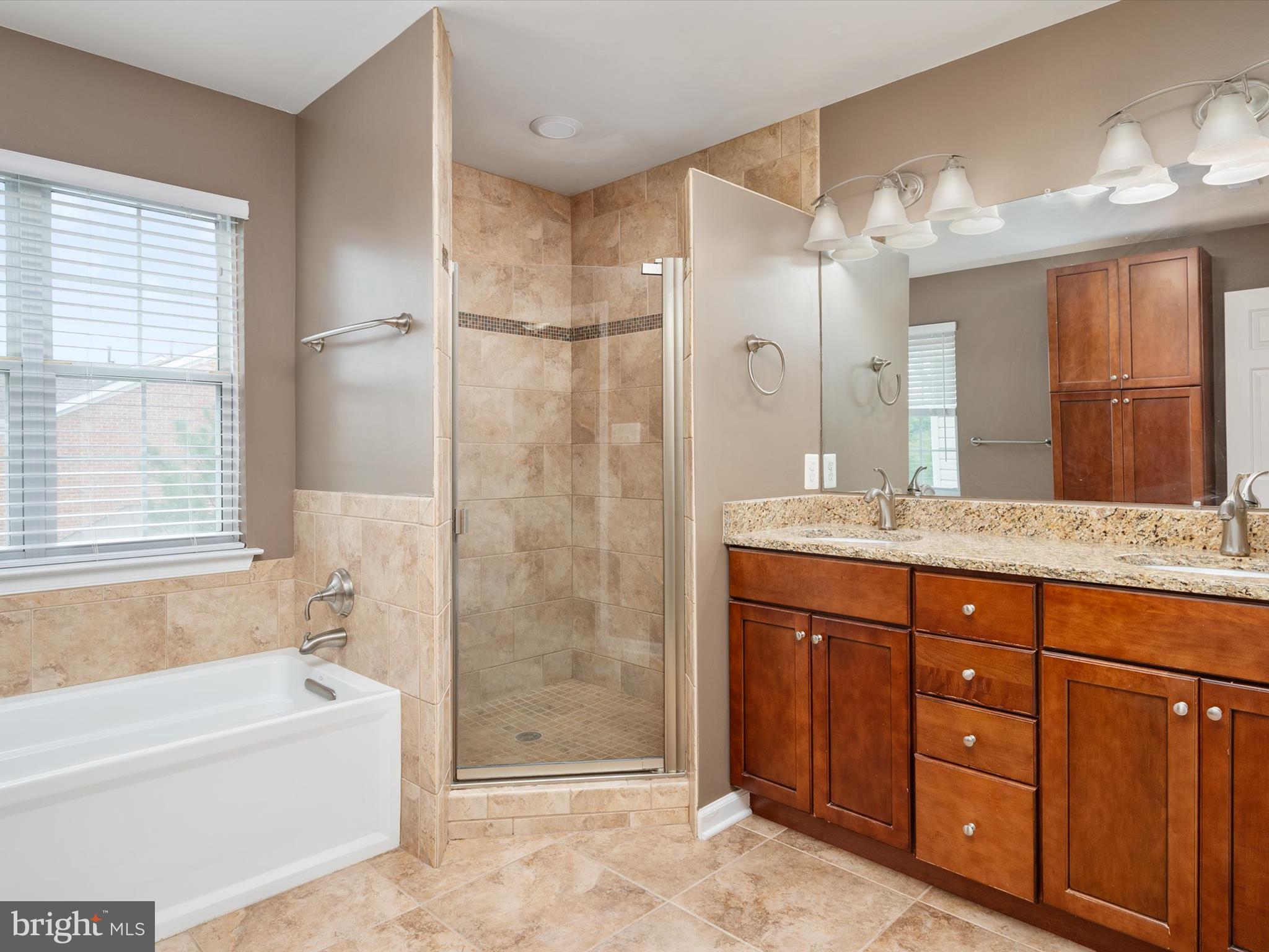 SOUTH RIVER COLONY - Residential Lease