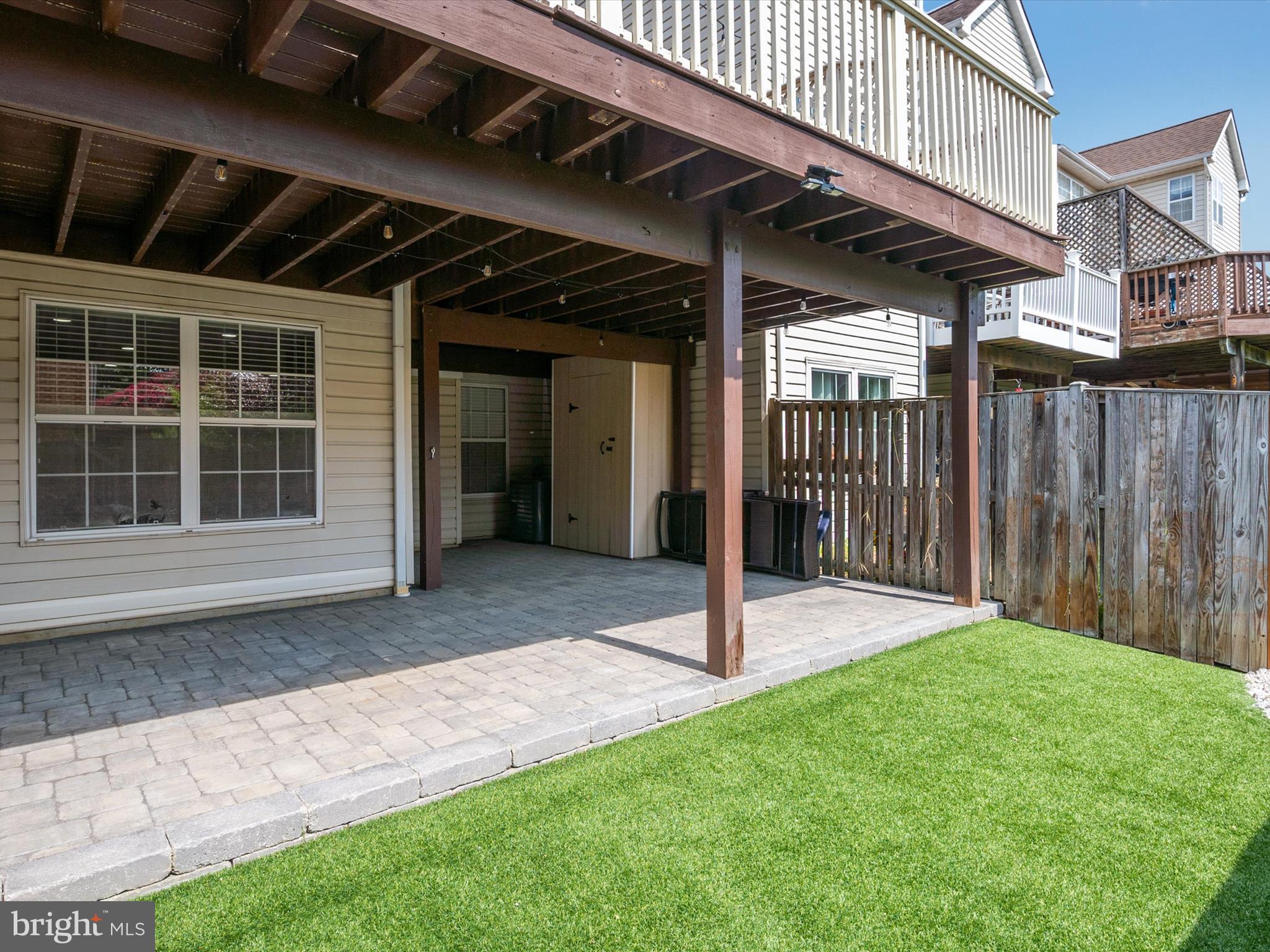 SOUTH RIVER COLONY - Residential Lease