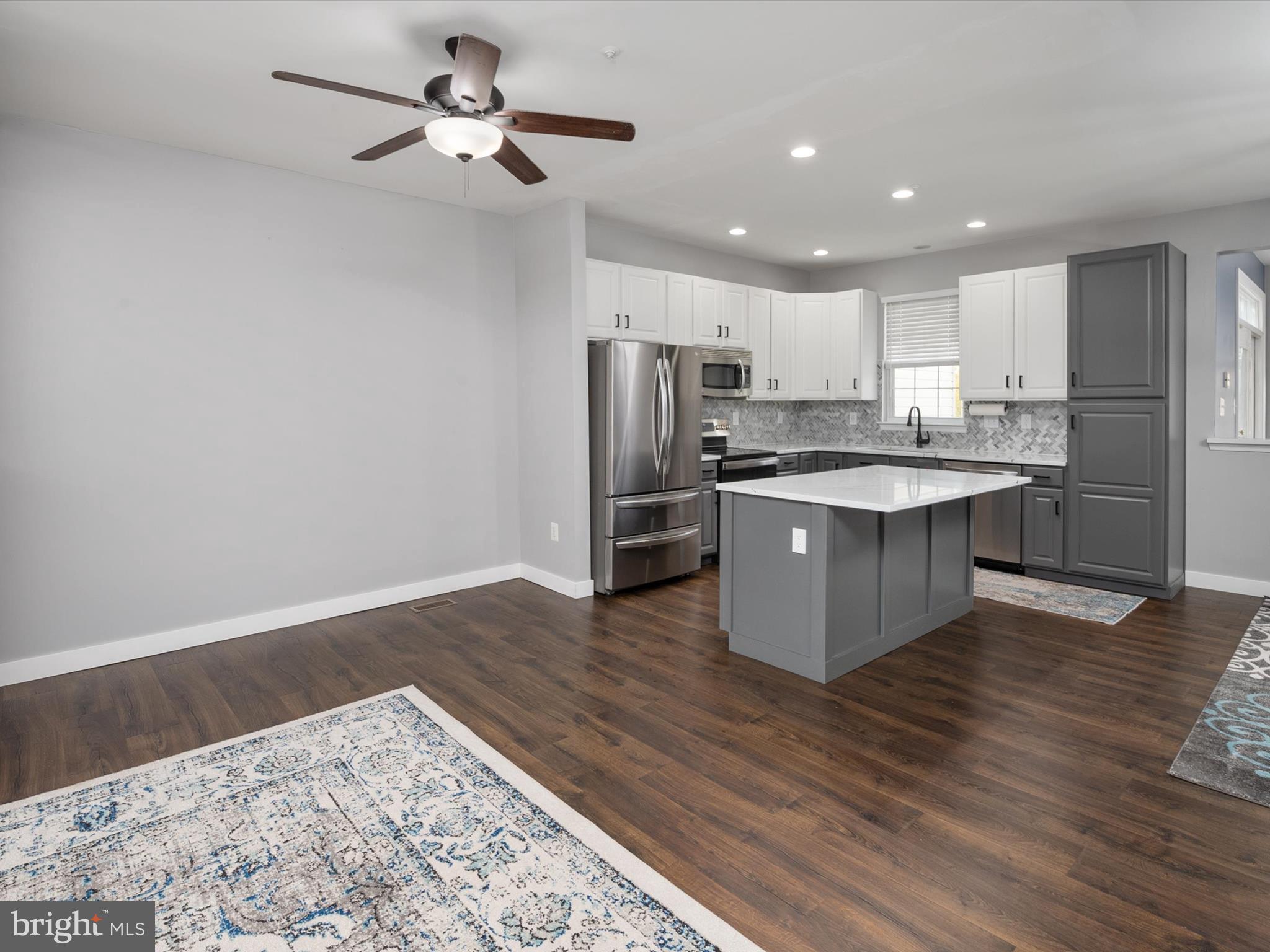 SOUTH RIVER COLONY - Residential Lease