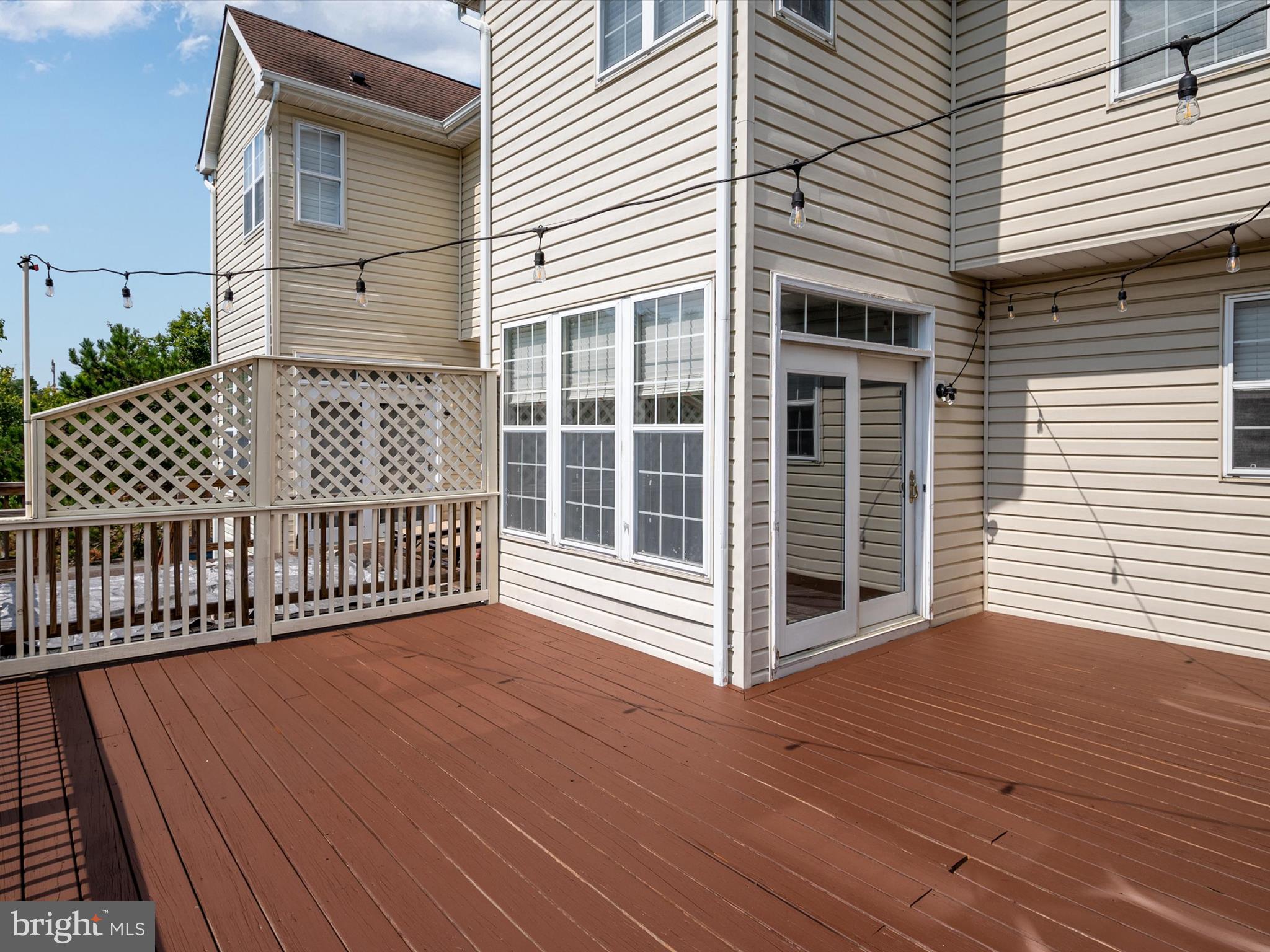 SOUTH RIVER COLONY - Residential Lease