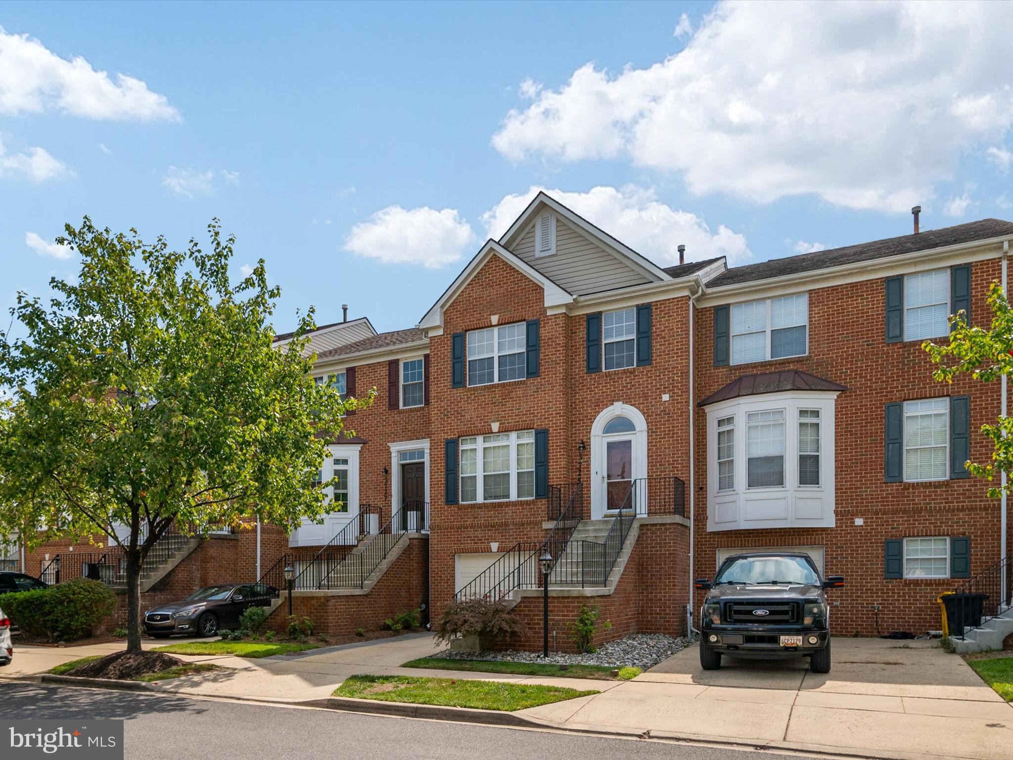 SOUTH RIVER COLONY - Residential Lease