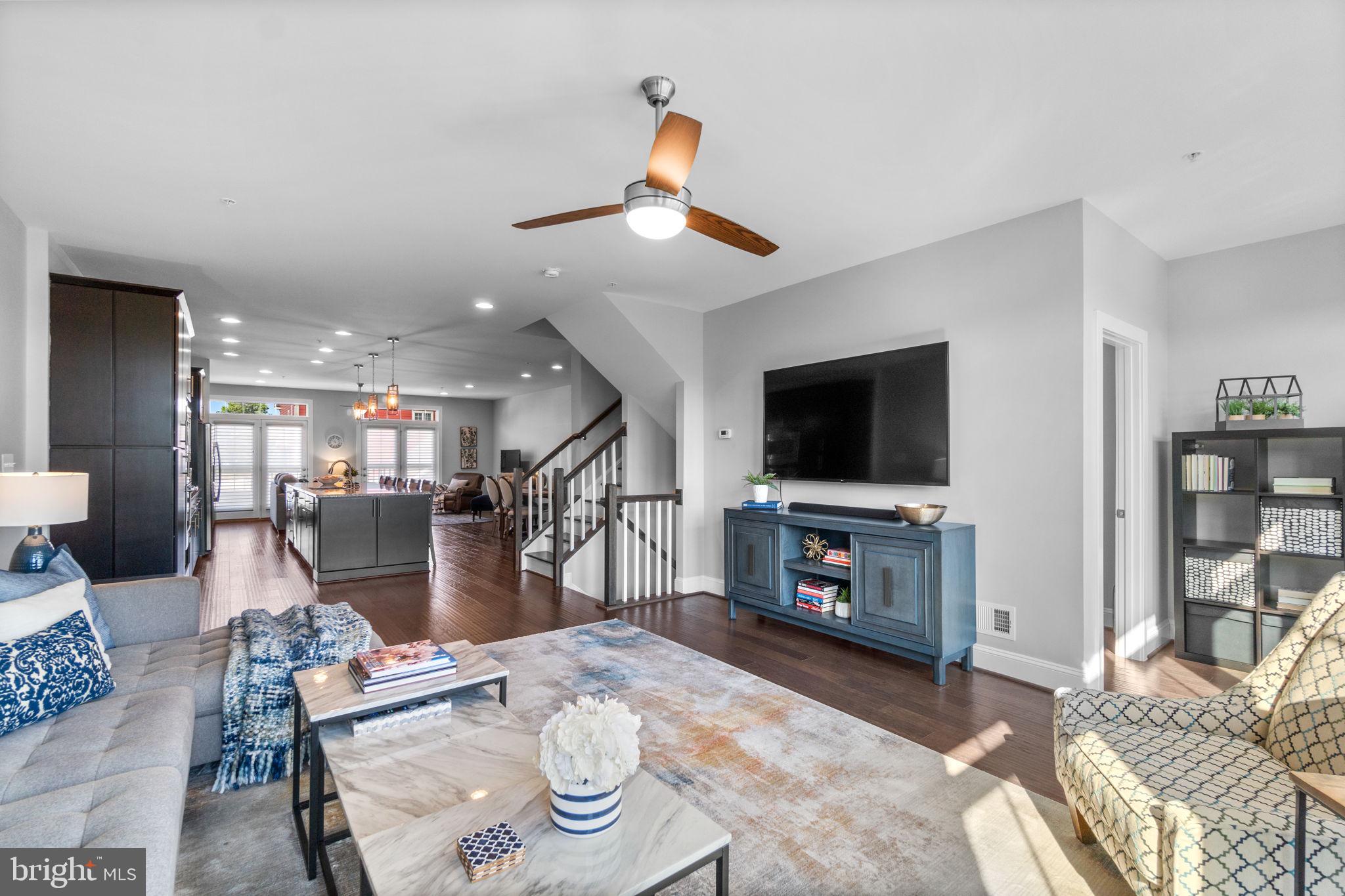 VILLAGES OF URBANA - Residential