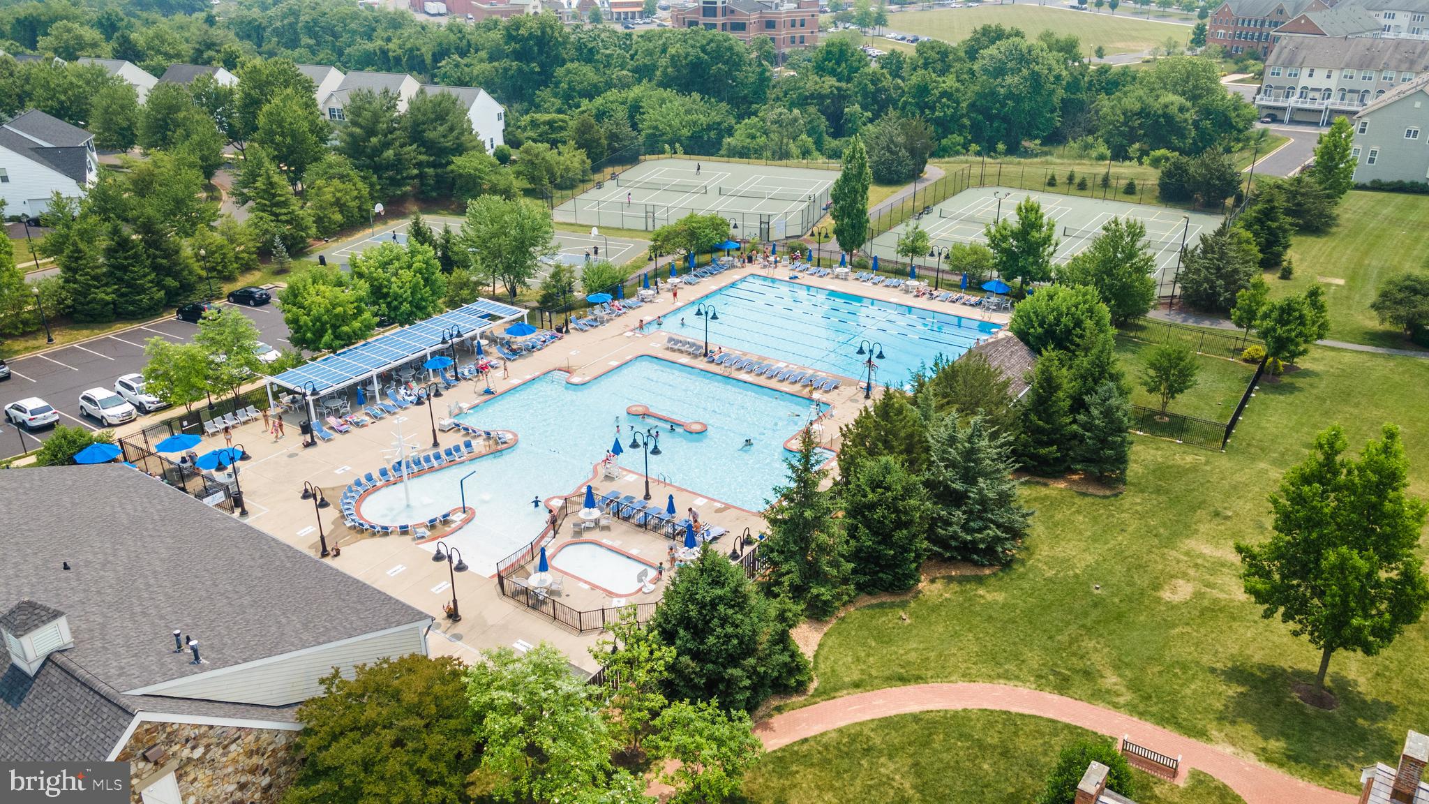 VILLAGES OF URBANA - Residential