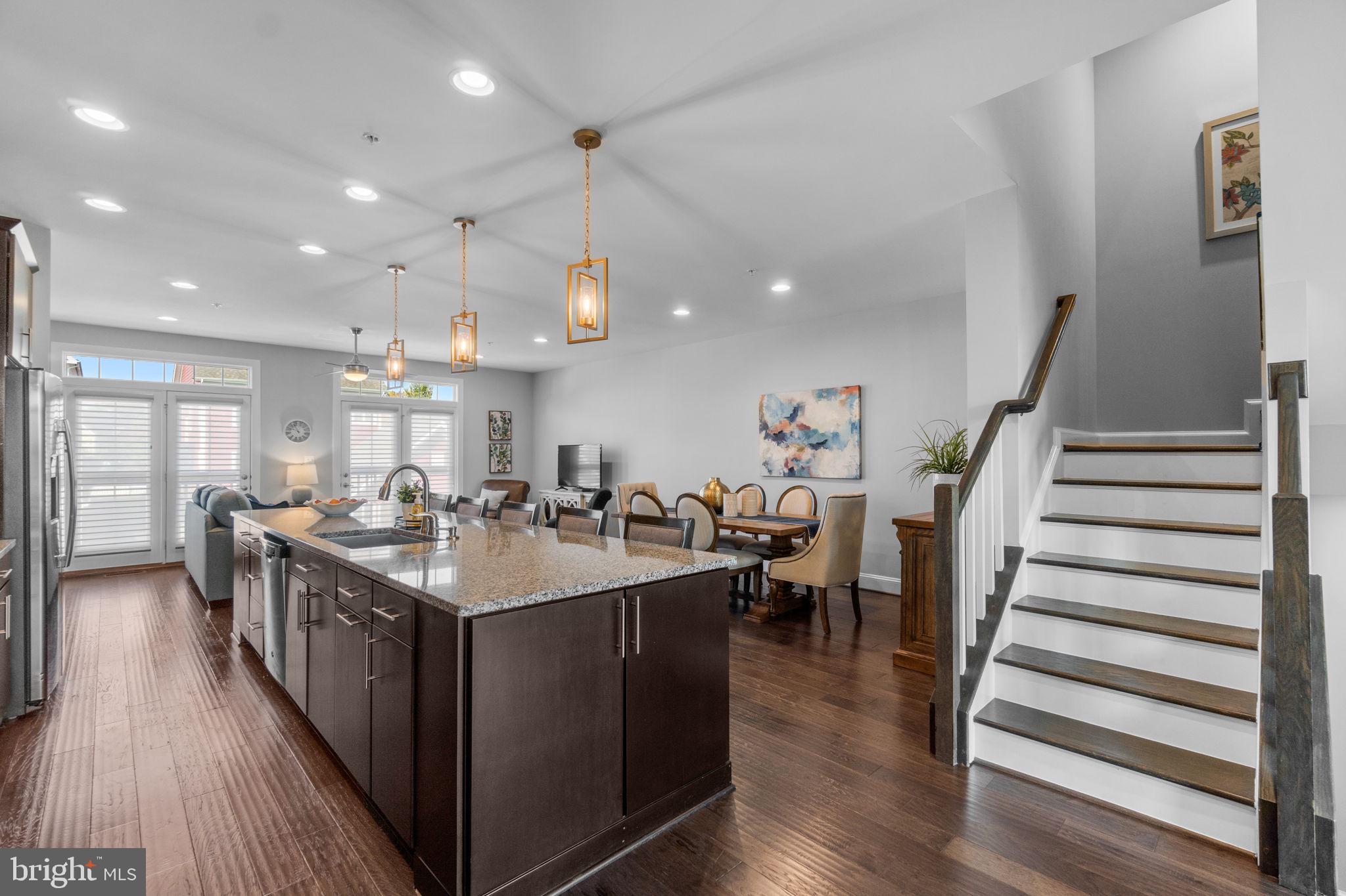 VILLAGES OF URBANA - Residential