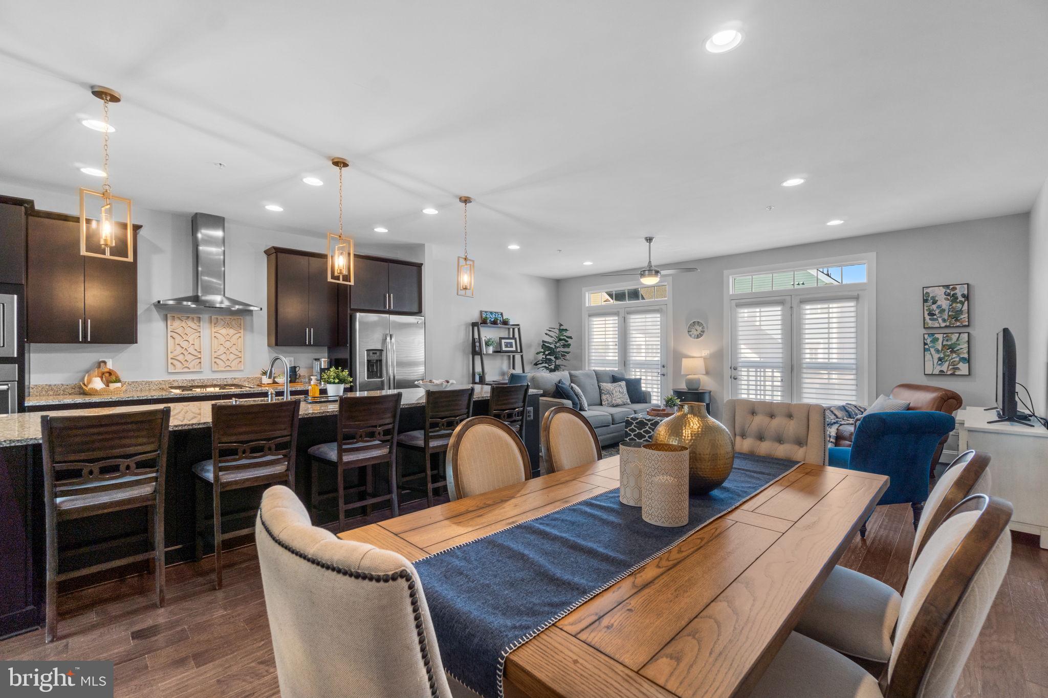 VILLAGES OF URBANA - Residential