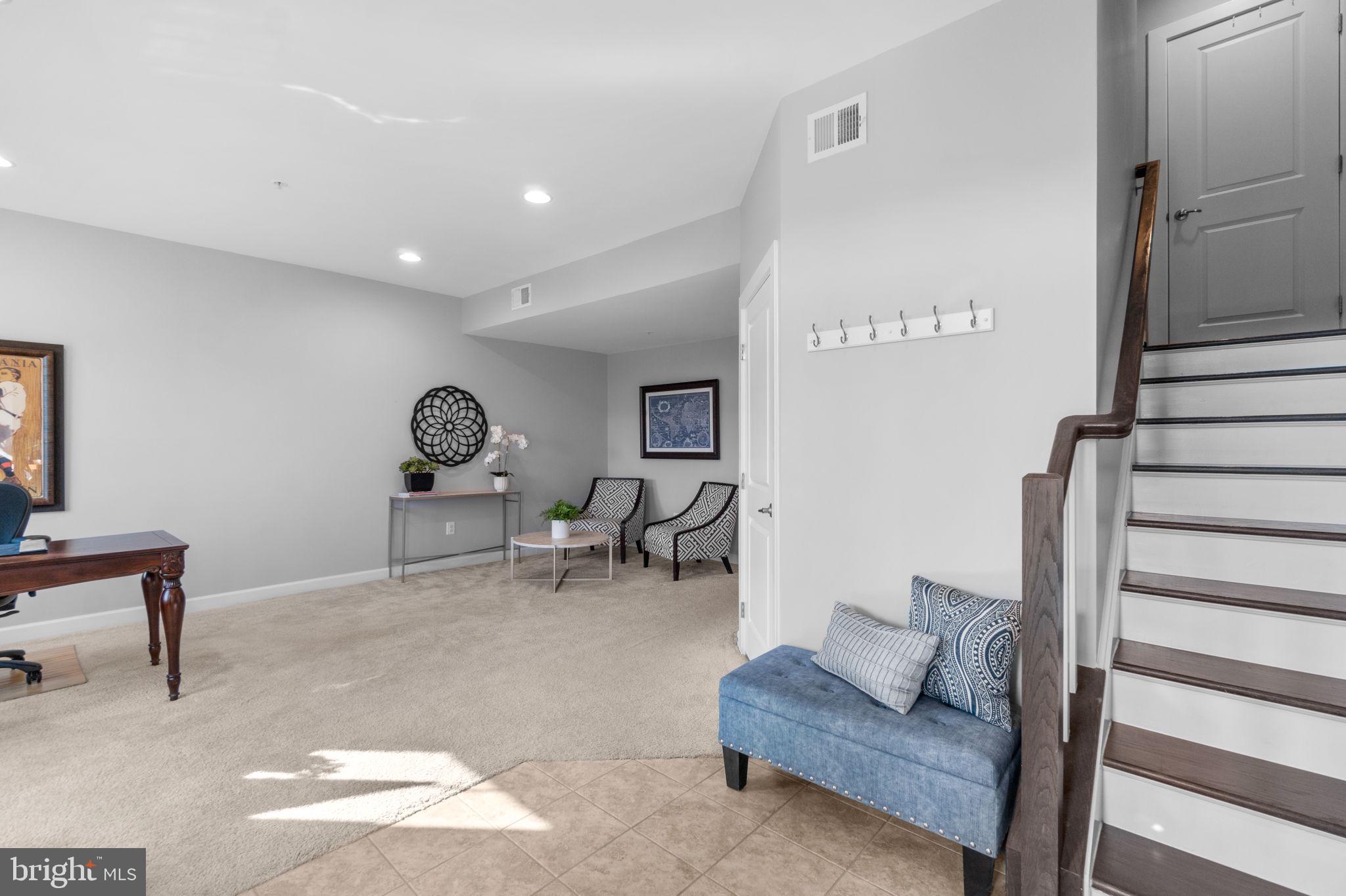 VILLAGES OF URBANA - Residential