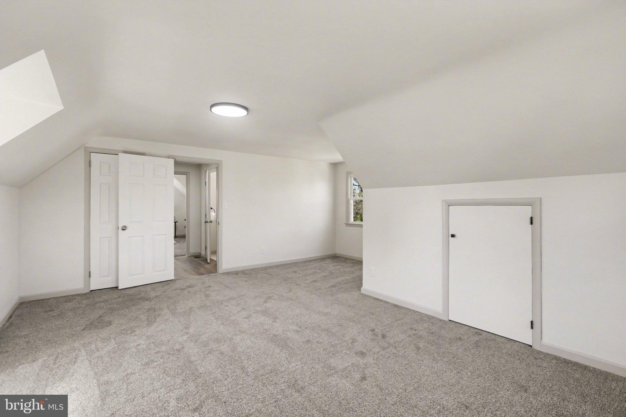 OAKWOOD PARK - Residential