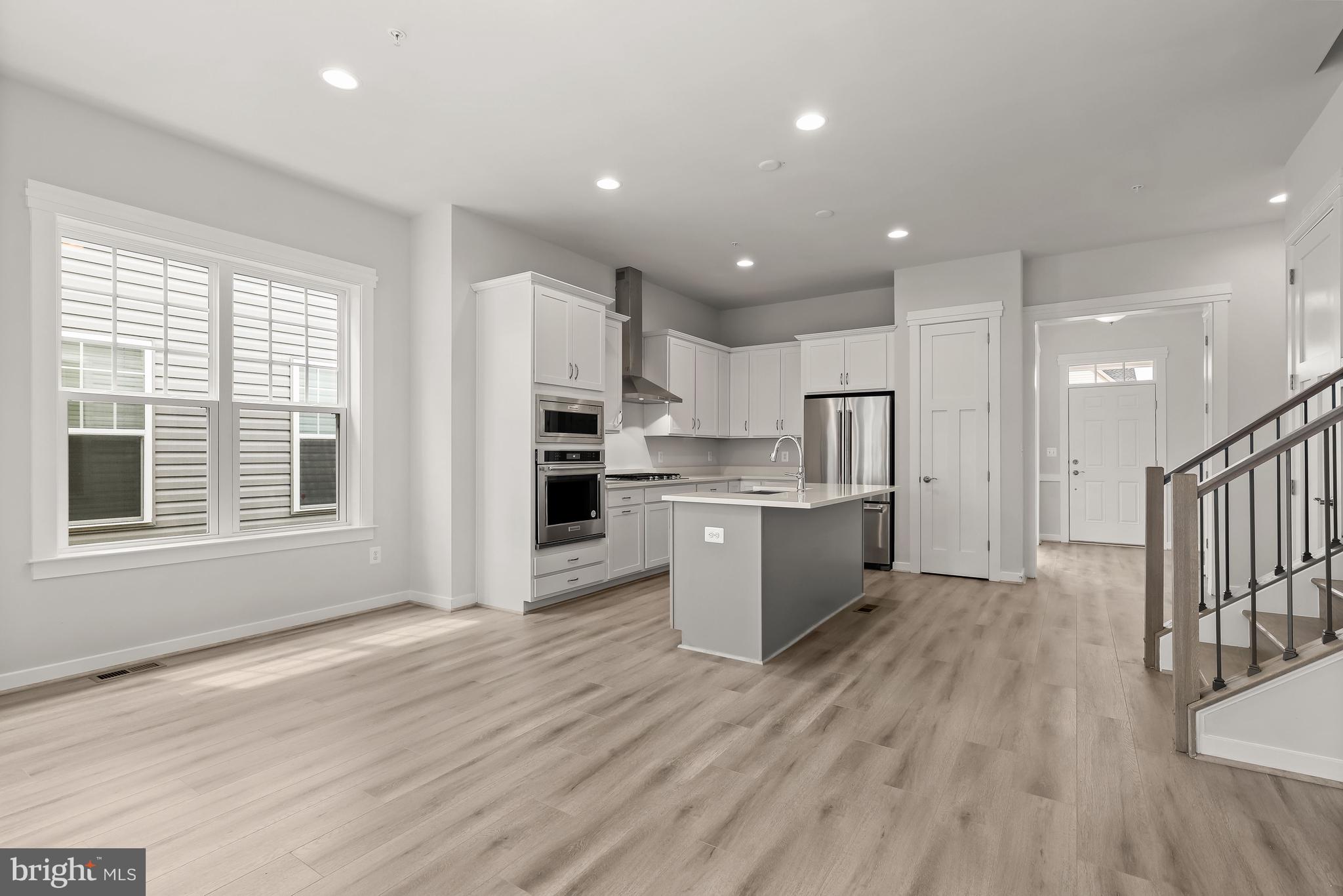 TWO RIVERS - Residential