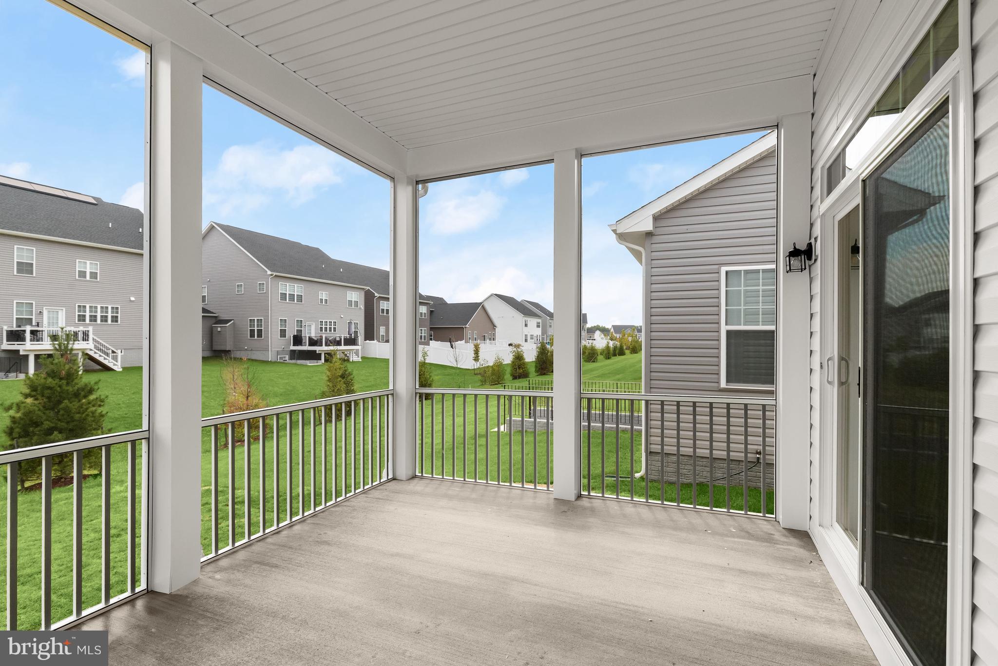 TWO RIVERS - Residential