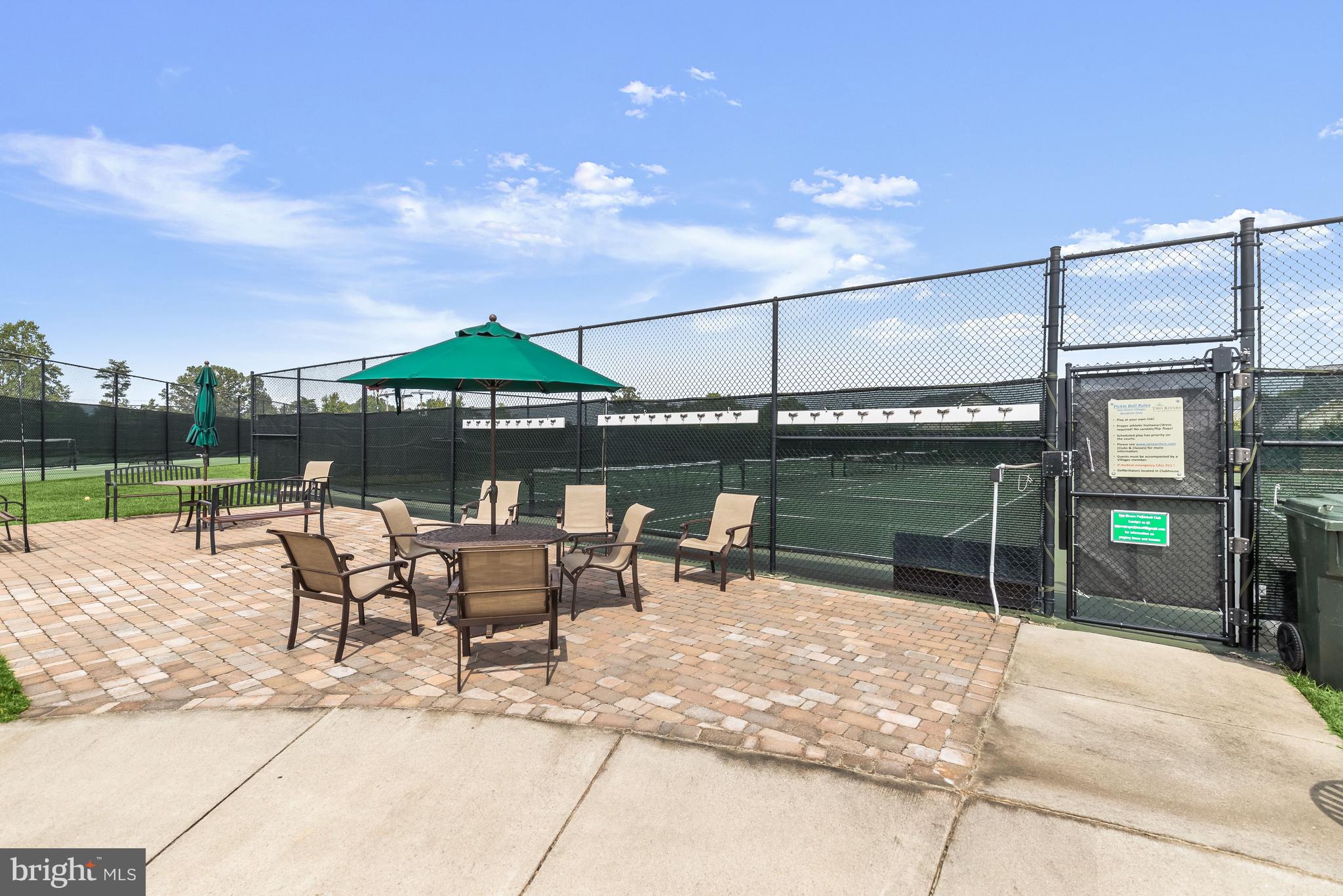 TWO RIVERS - Residential