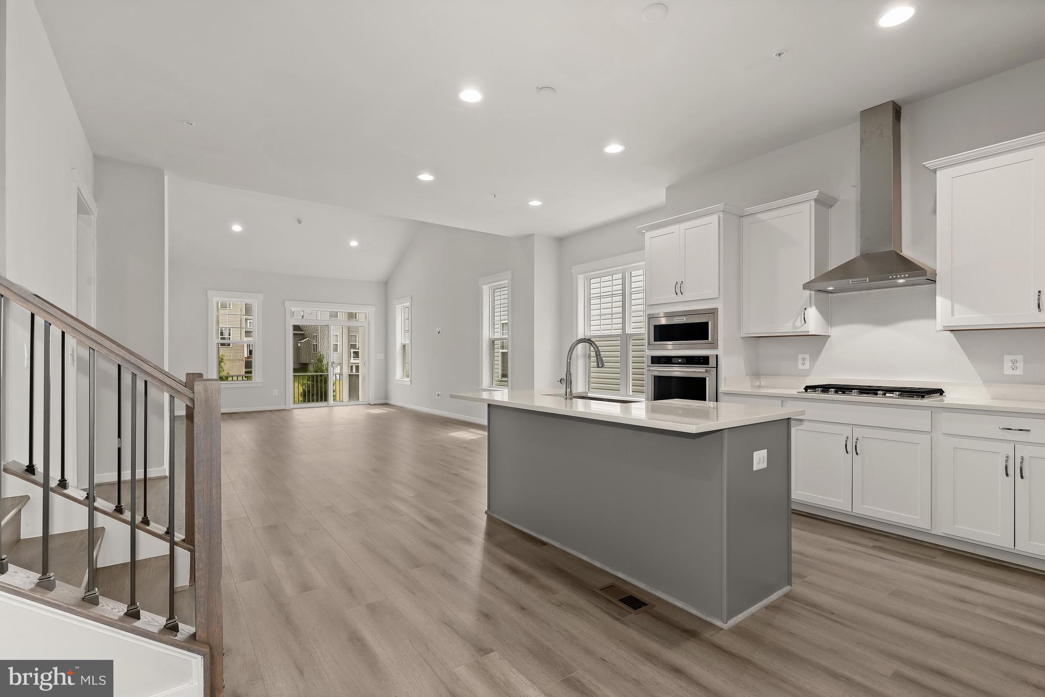 TWO RIVERS - Residential