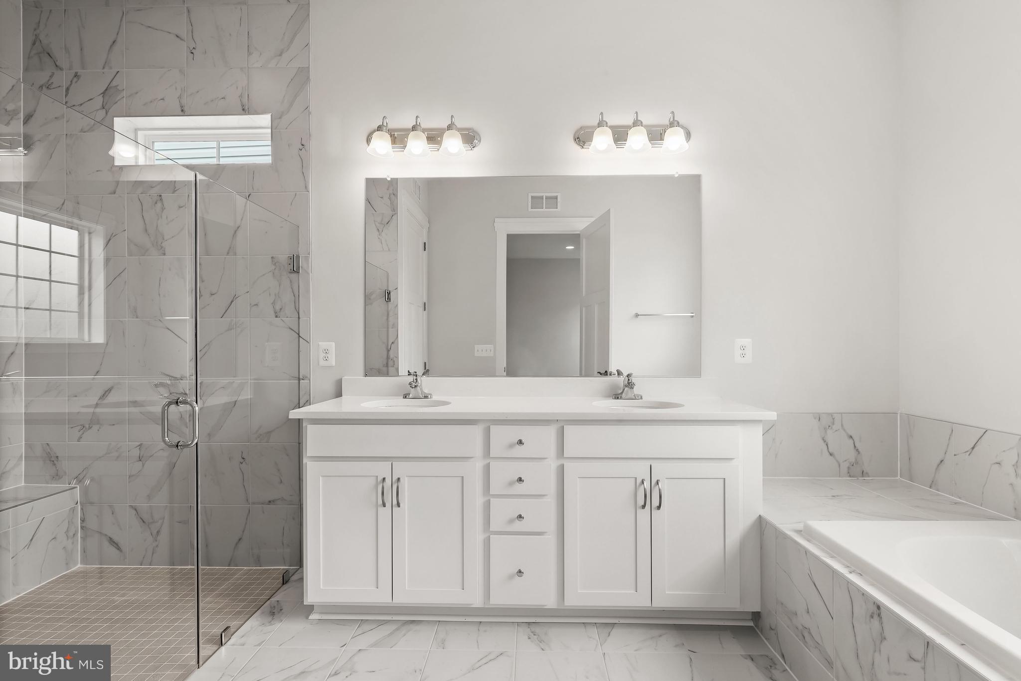 TWO RIVERS - Residential