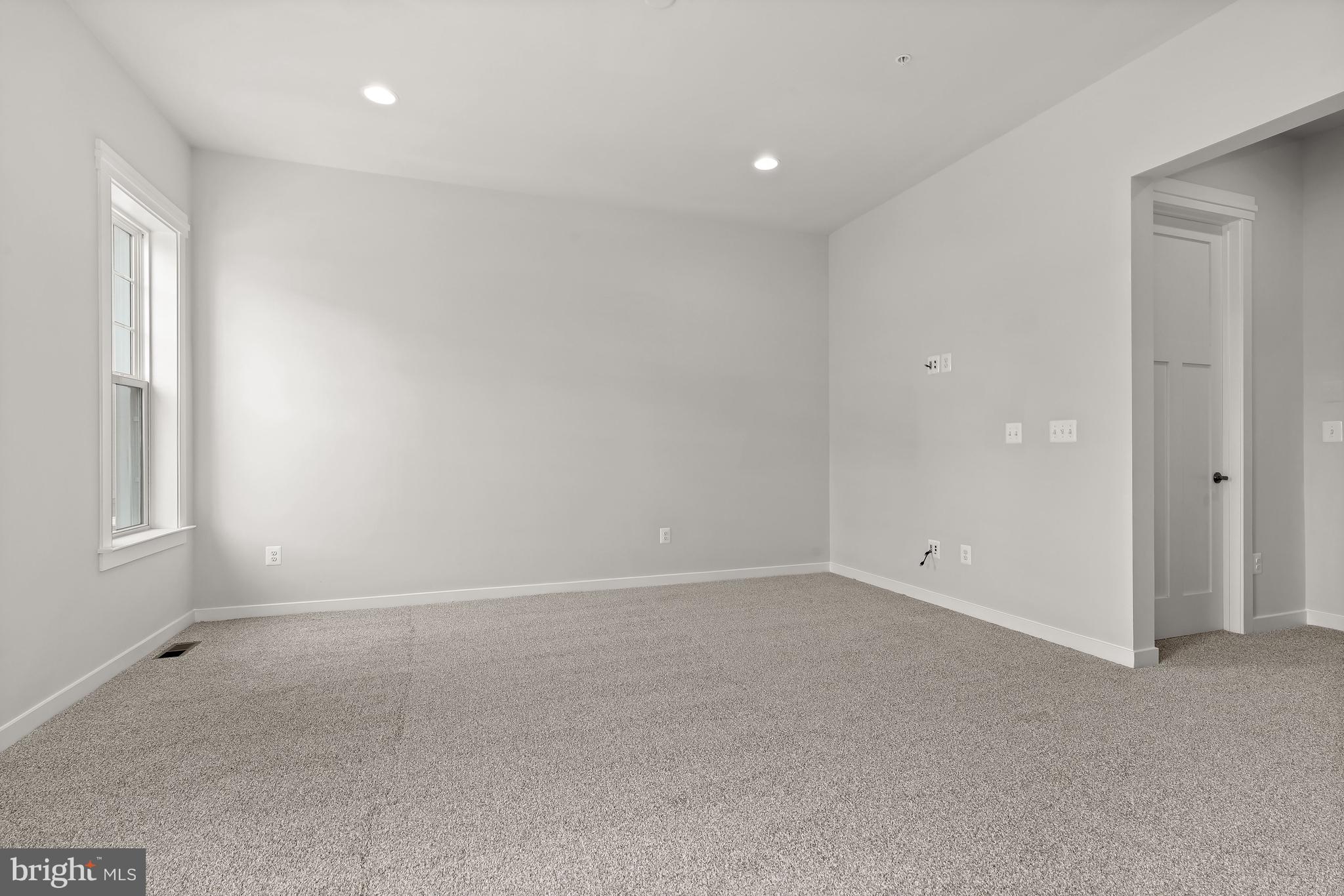 TWO RIVERS - Residential