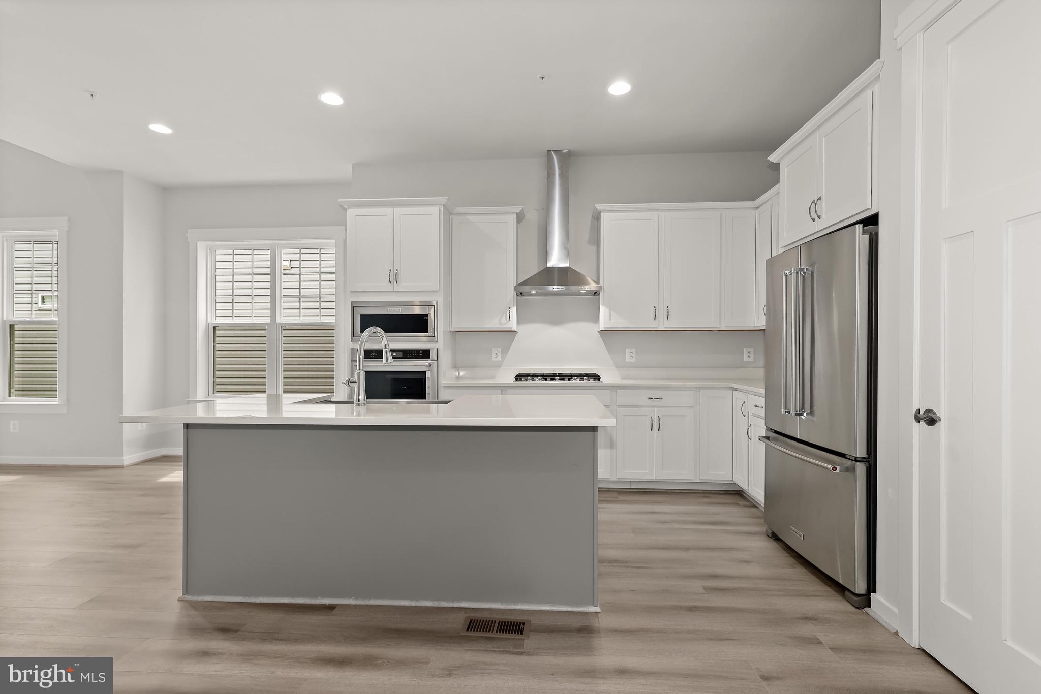 TWO RIVERS - Residential