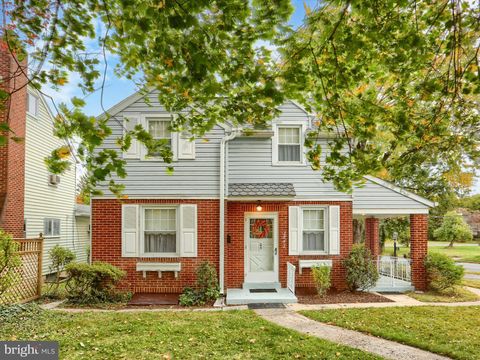 3842 BRISBAN STREET HARRISBURG PA 17111