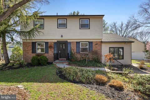311 N WOODSTOCK DRIVE CHERRY HILL NJ 08034