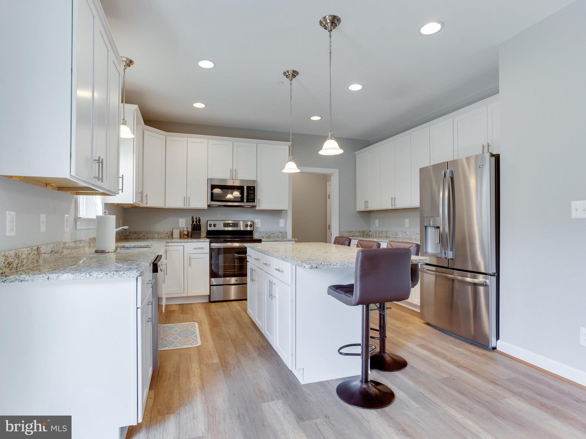 CAPE ST CLAIRE - Residential