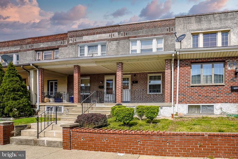 ELMWOOD PARK - Residential