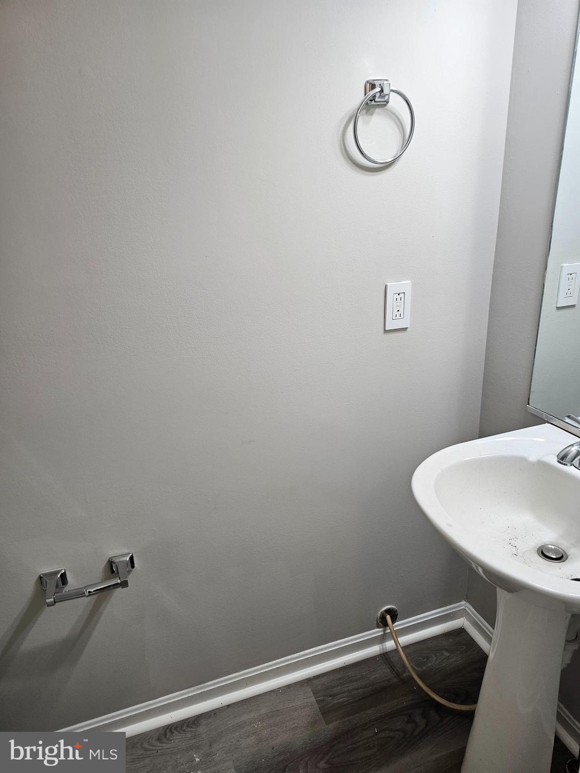 SOUTH HAMPTON - Residential