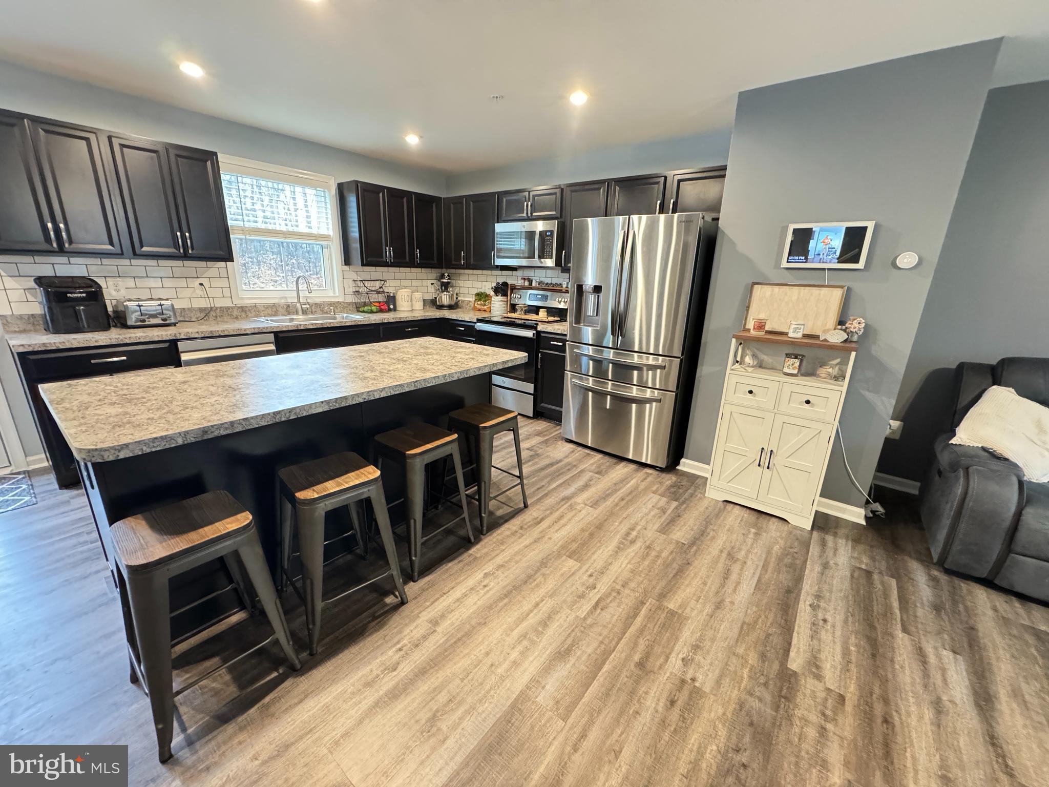 RIDGELY FOREST - Residential