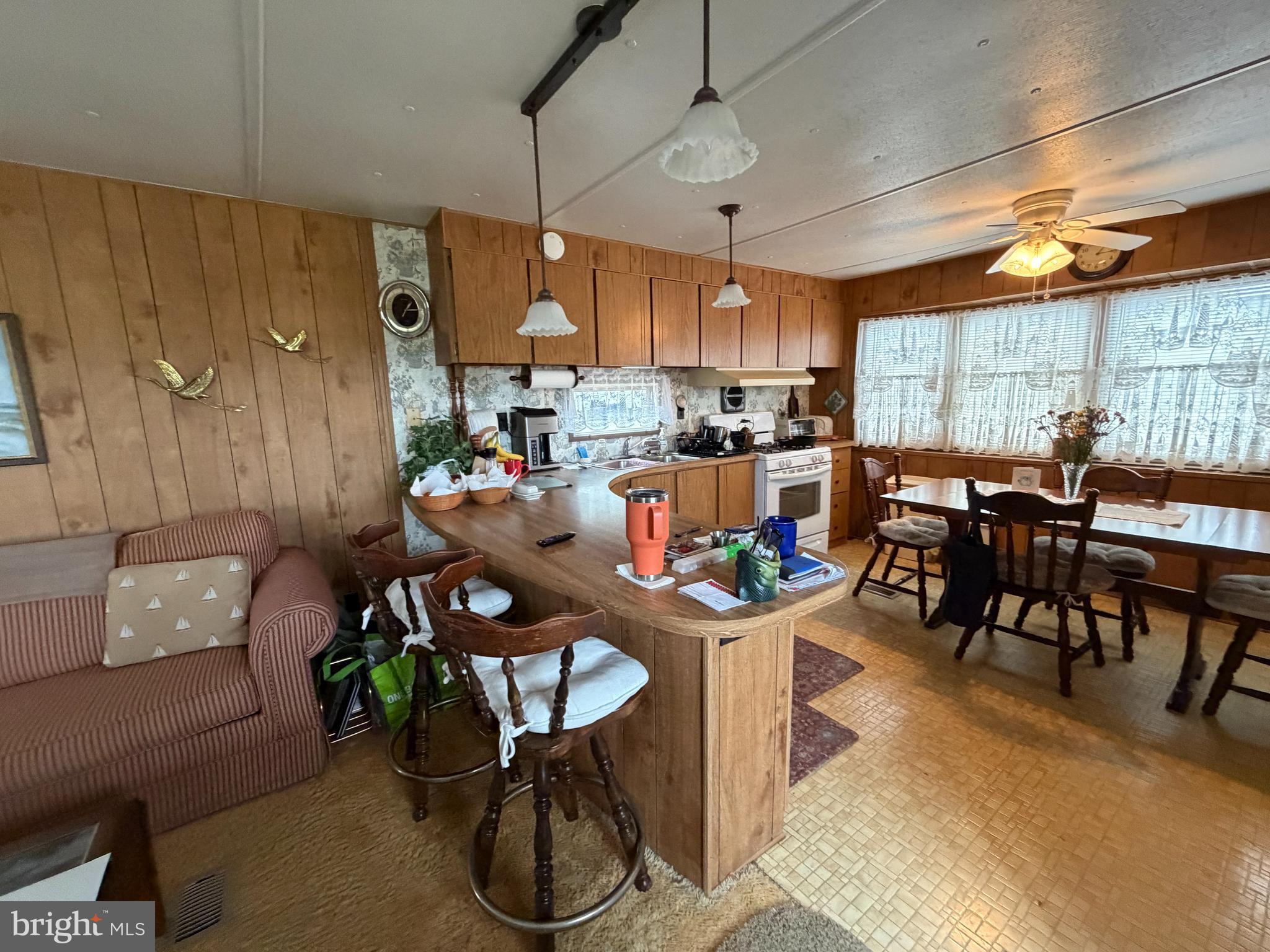 BAY CITY - Residential