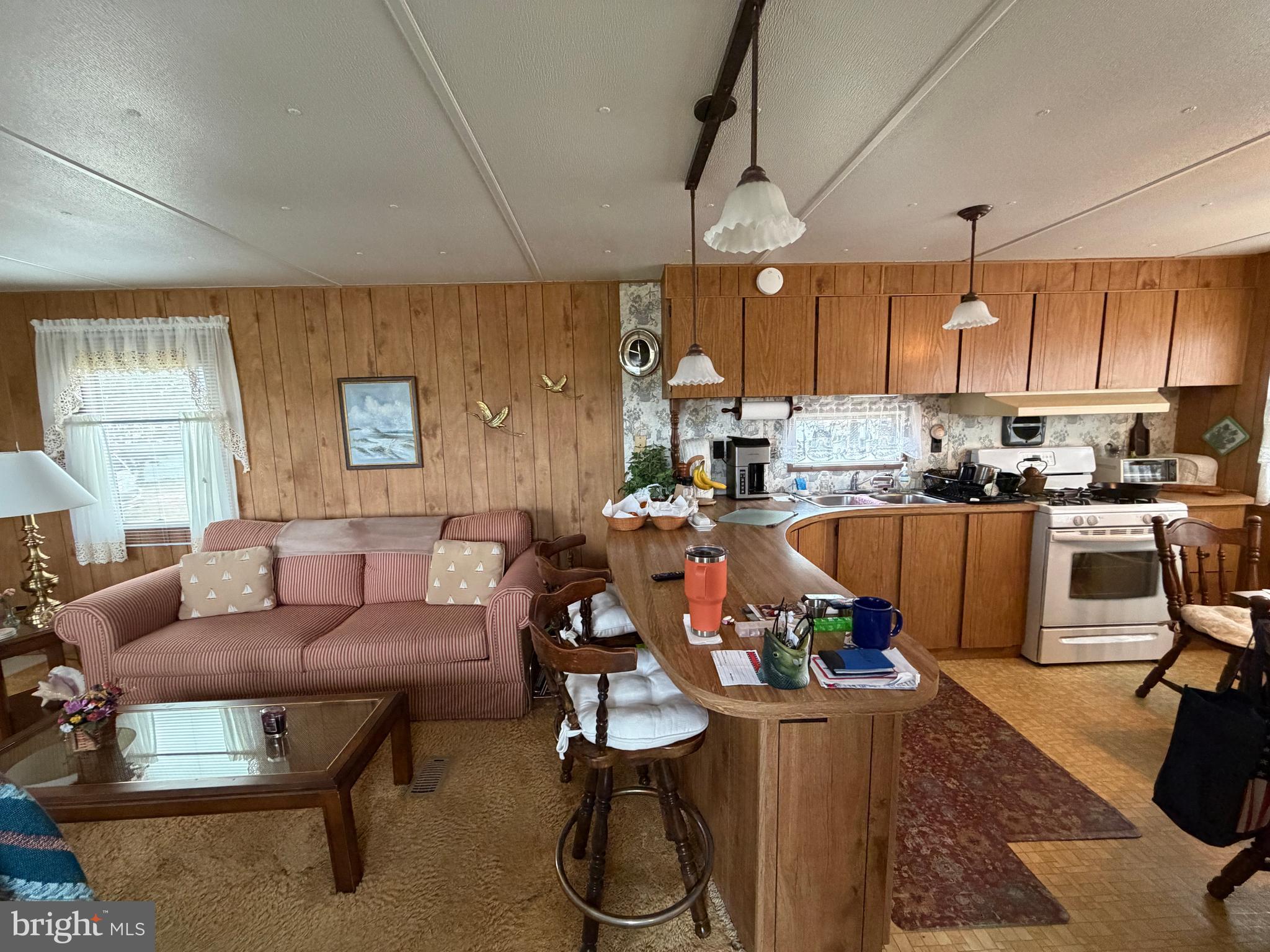 BAY CITY - Residential