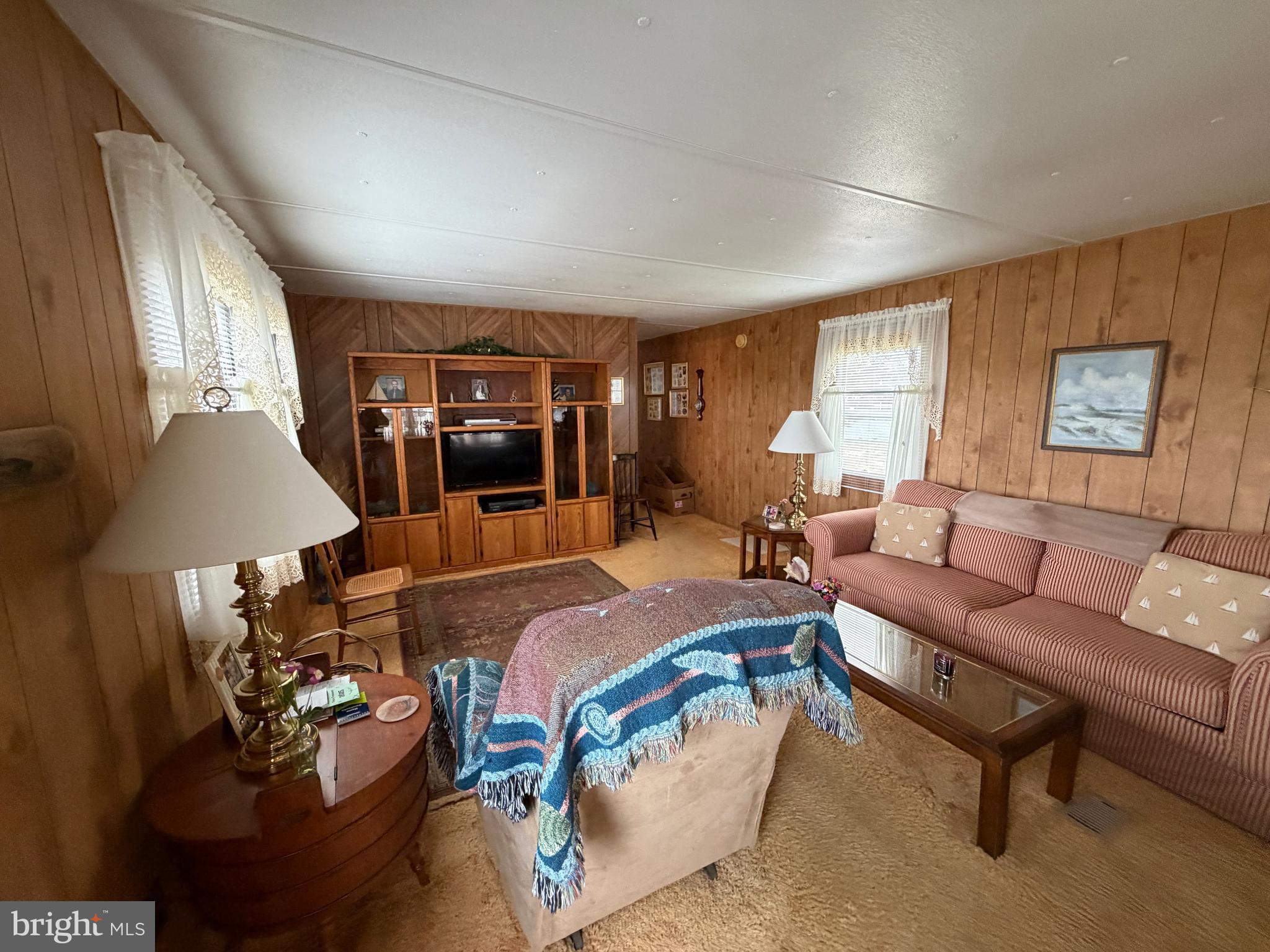 BAY CITY - Residential