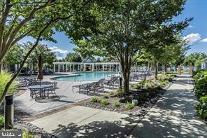 SYMPHONY VILLAGE AT CENTREVILLE - Residential