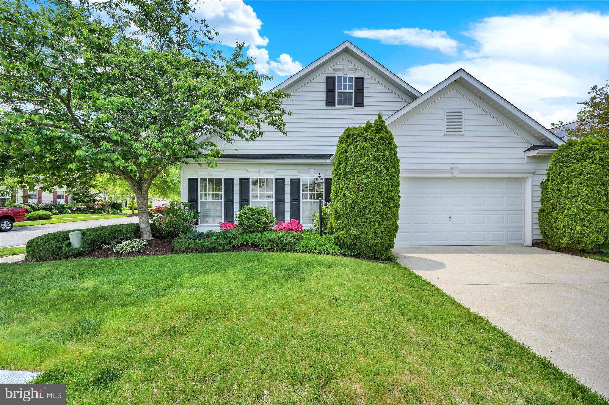 SYMPHONY VILLAGE AT CENTREVILLE - Residential